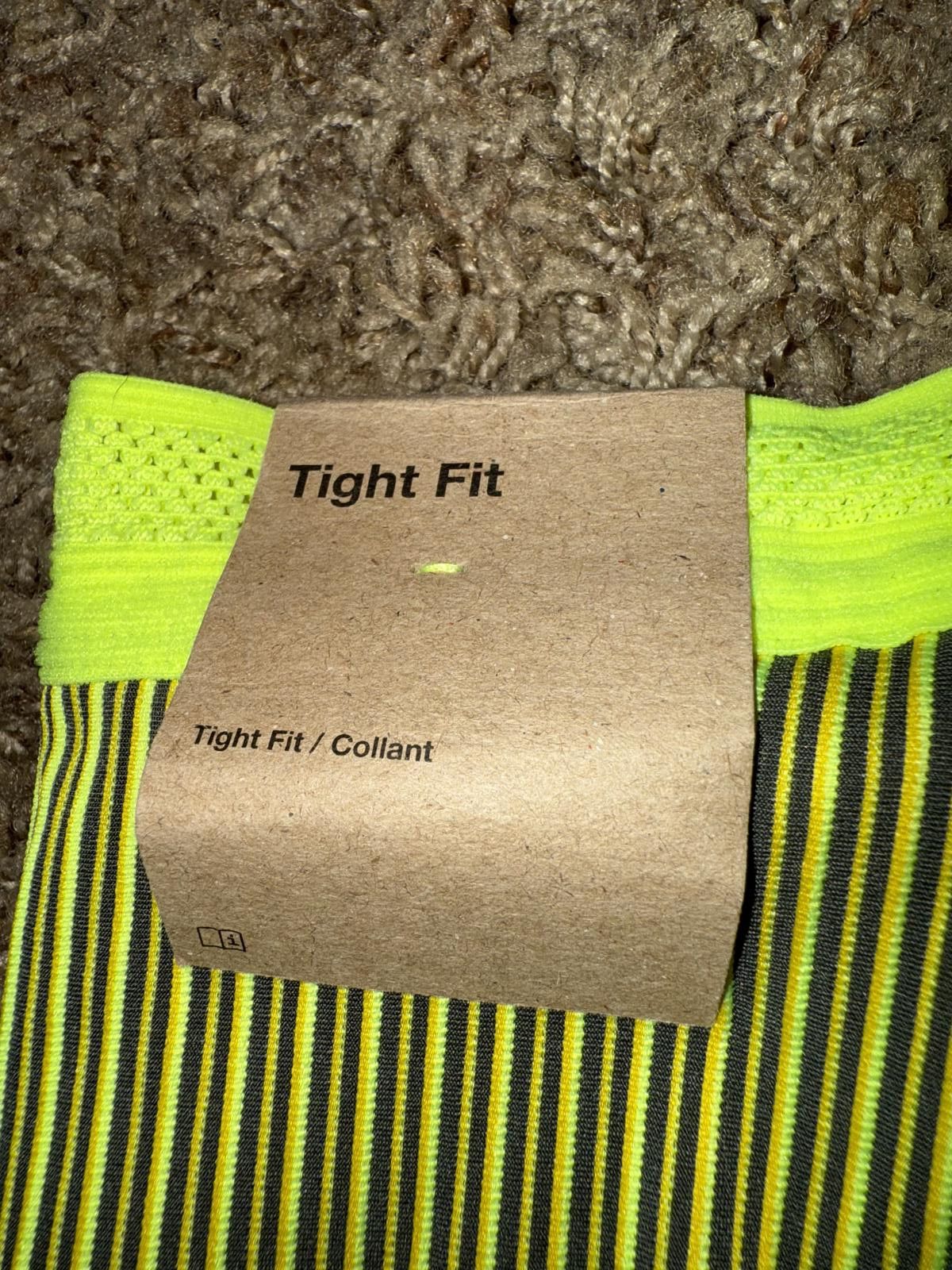 Nike Nike Men’s Dri-Fit ADV Aeroswift 1/2-Length Running Tights Size US 34 / EU 50 - 8 Thumbnail