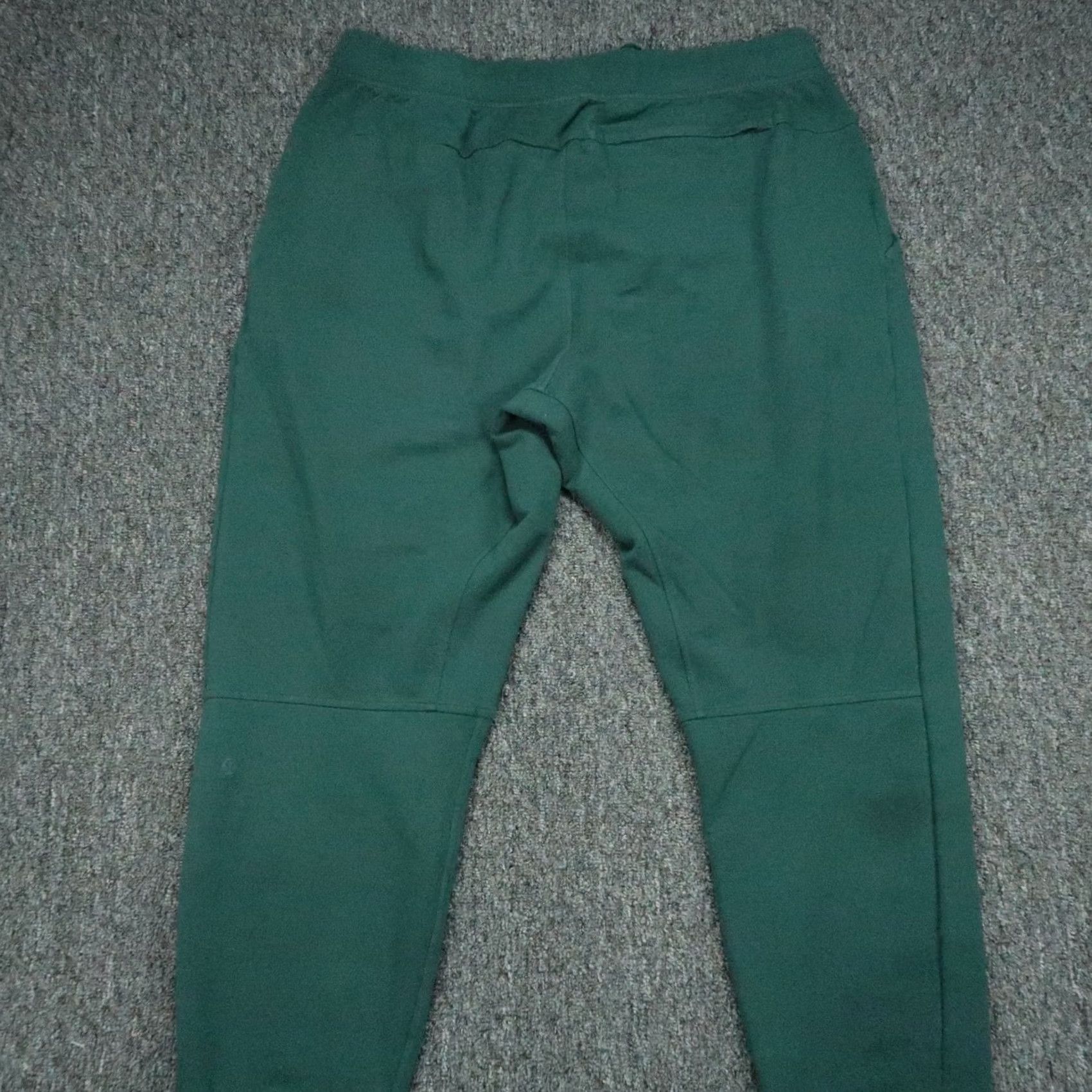 Lululemon Lululemon Pants Mens XL Green Jogger Zip Pocket Athletic Tapered Inseam 30" Regular Size Type Size US 36 / EU 52 - 4 Thumbnail