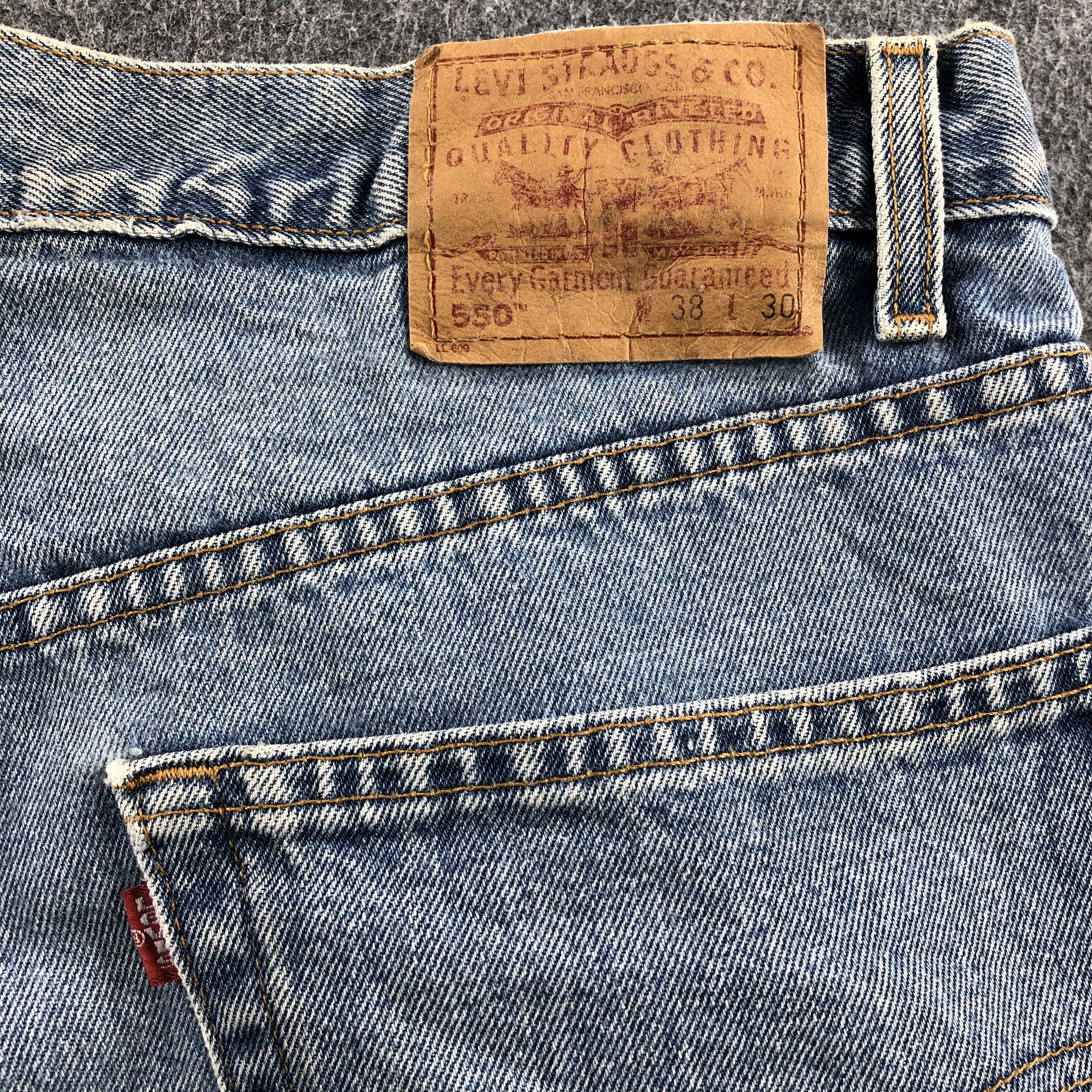 Levi's Light Wash Vintage 90s Levis 550 Jeans-J1158 Size US 37 - 5 Thumbnail