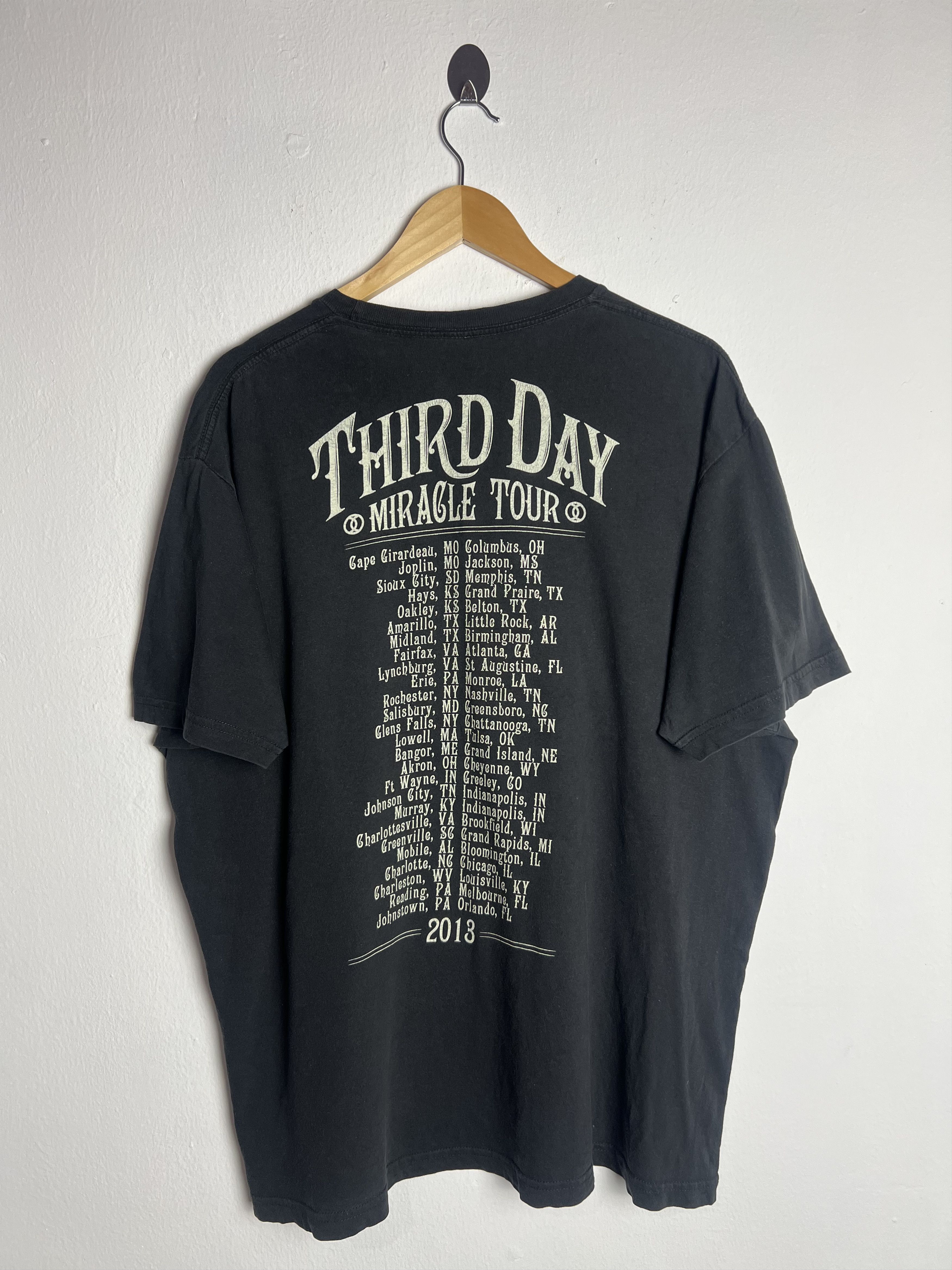 Band Tees Third Day Miracle Tour Tee Size US XL / EU 56 / 4 - 2 Thumbnail