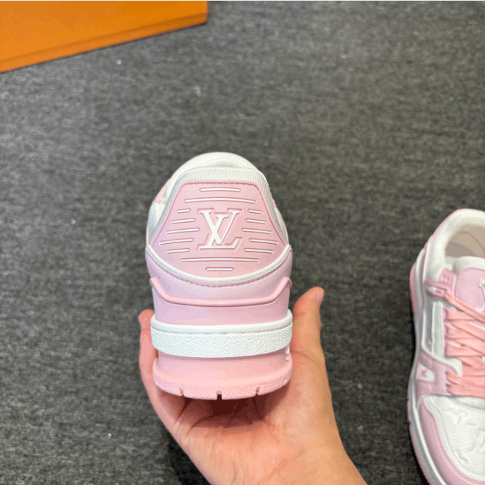 Louis Vuitton Louis Vuitton Low-Top Sneakers Size US 10 / IT 40 - 8 Thumbnail