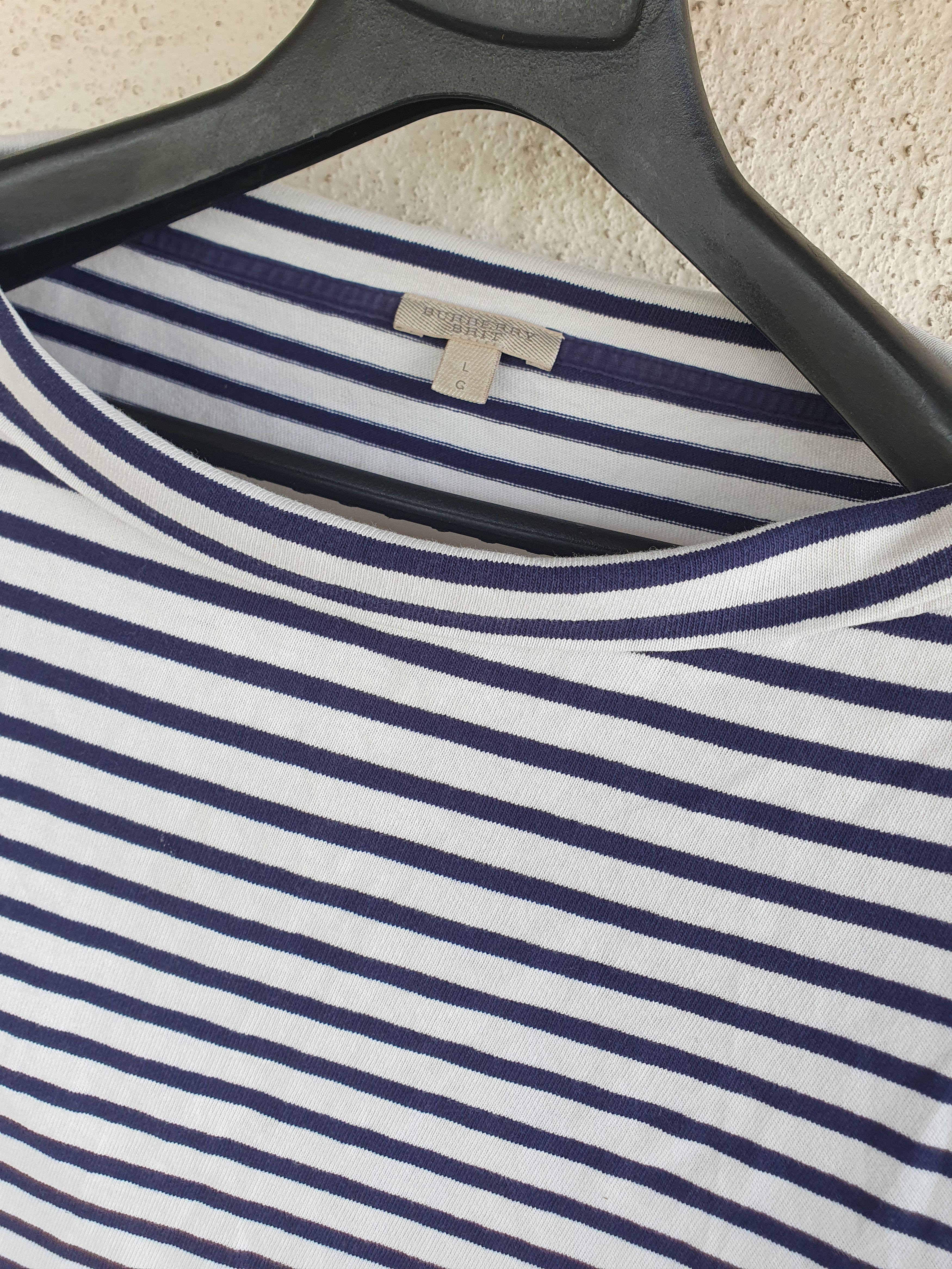 Burberry Burberry Women's Boat Neck Blue And Shite Striped Top sz L Size L / US 10 / IT 46 - 4 Thumbnail