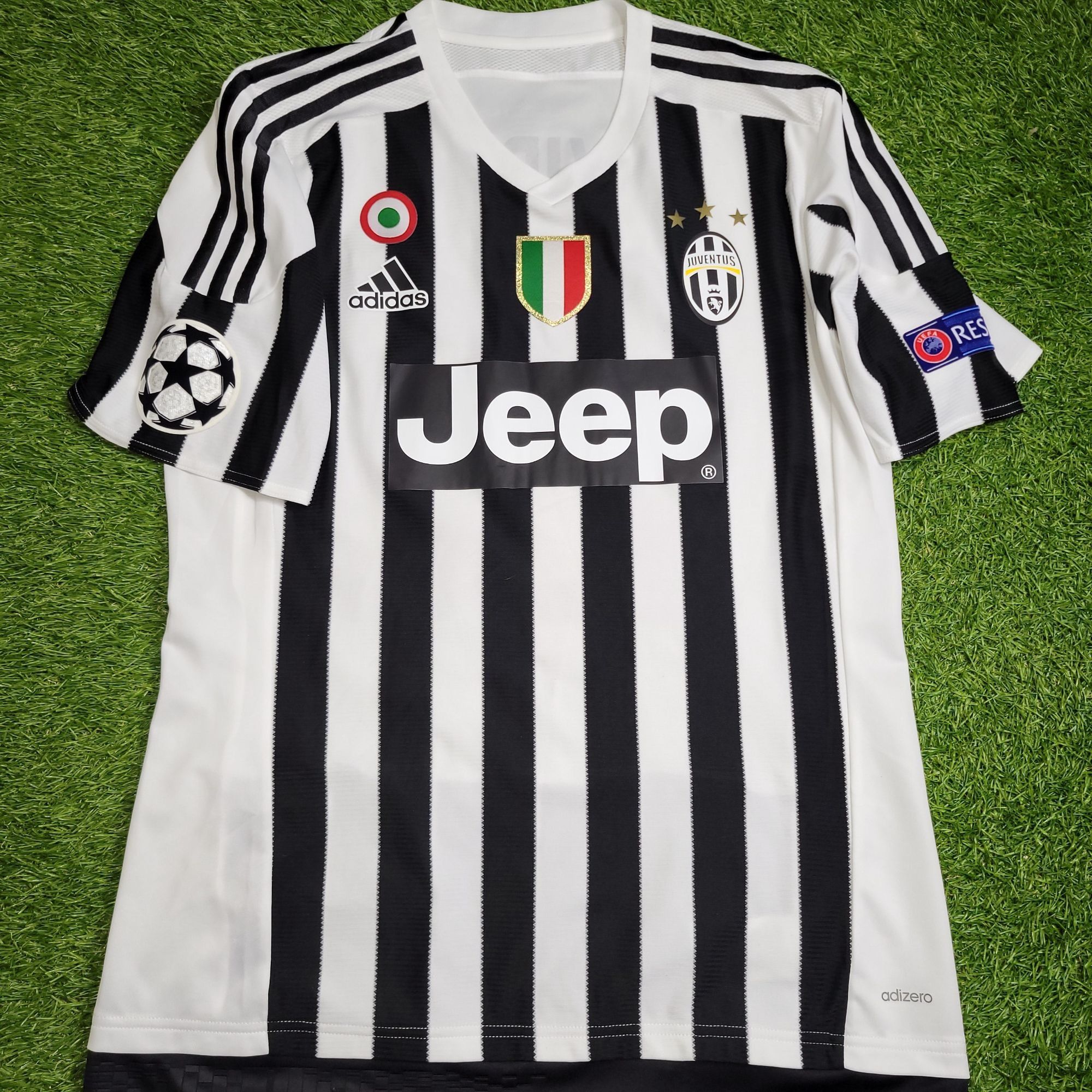 Adidas Vidal Juventus 2015 2016 PLAYER ISSUE Home Soccer Jersey L Size US L / EU 52-54 / 3 - 2 Thumbnail