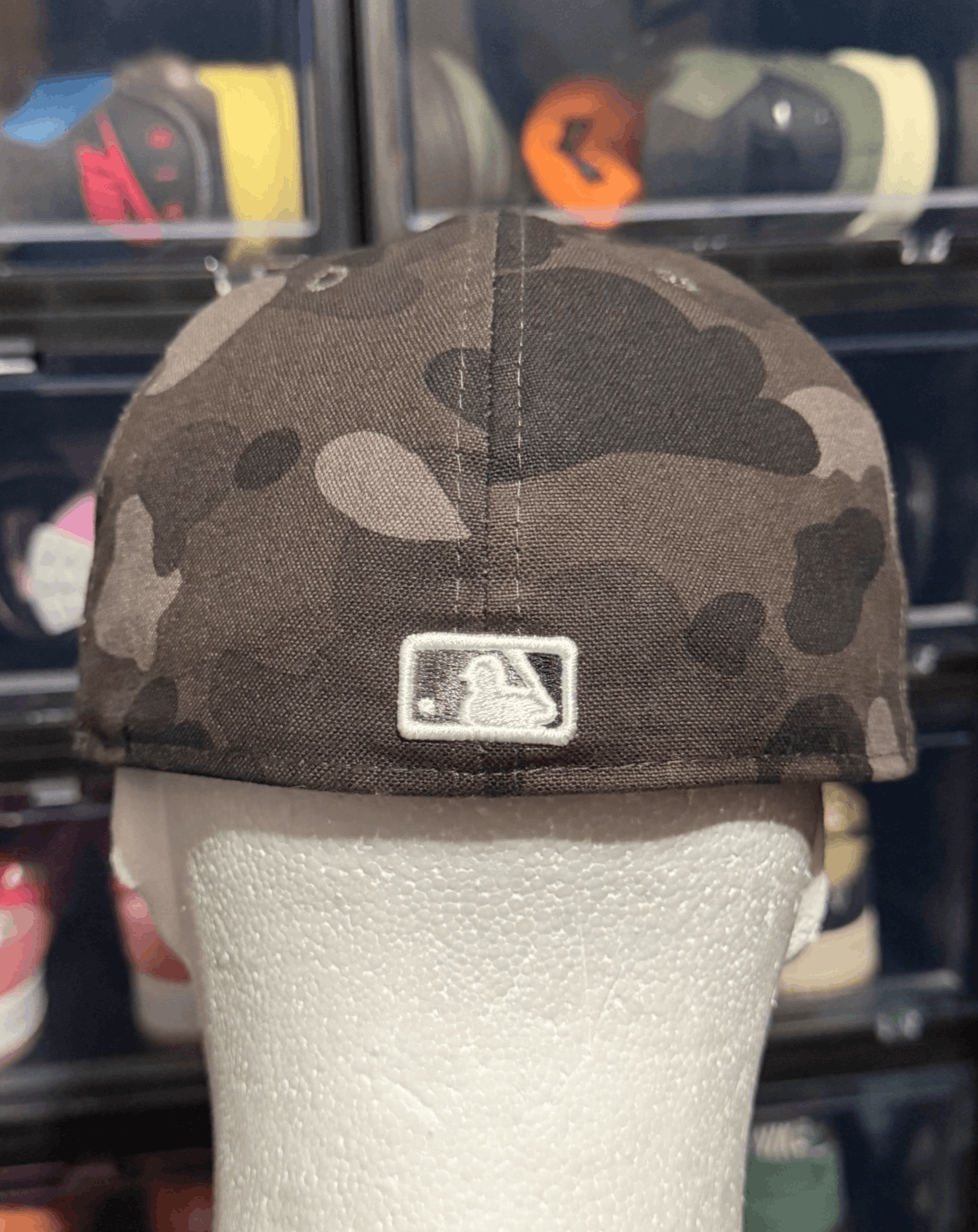Bape BAPE x MLB New Era 59Fifty Fitted Cap Sox Camo Black 7 1/2 Size ONE SIZE - 5 Thumbnail