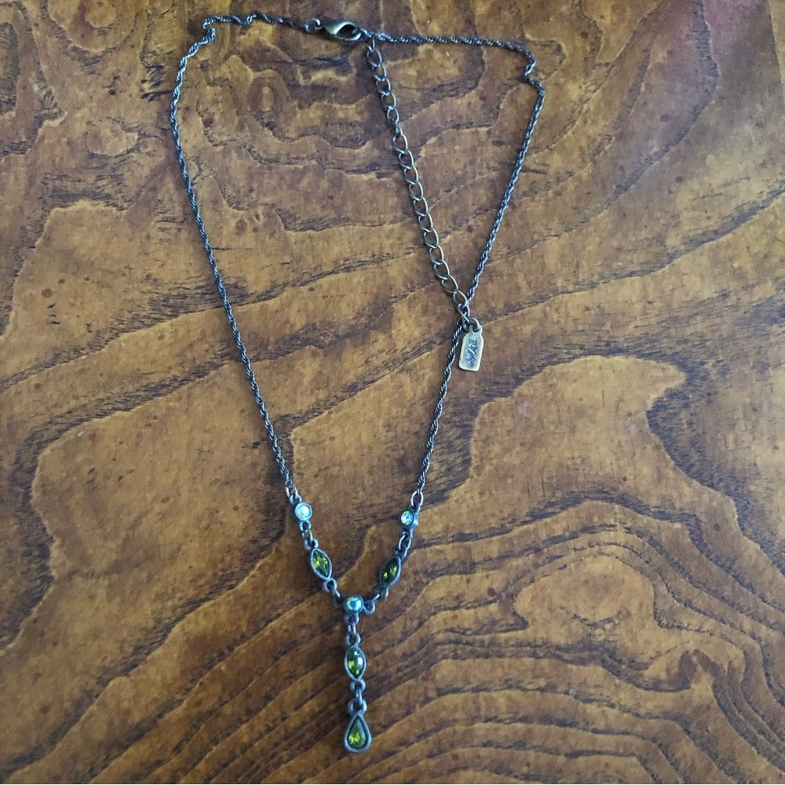 Vintage Vintage 1928 green tone aurora borealis crystal necklace Size ONE SIZE - 8 Thumbnail