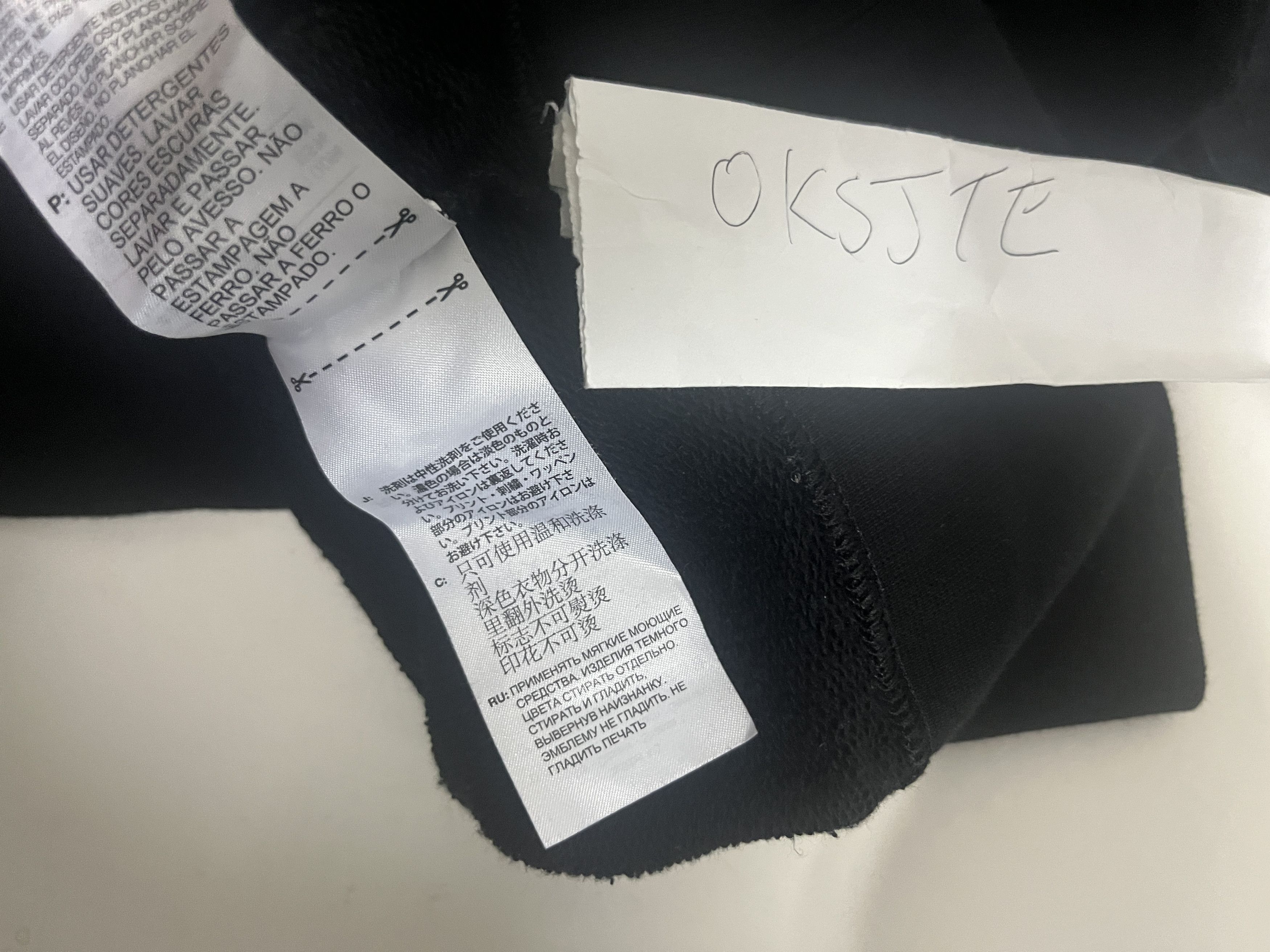 Y-3 Y-3 20th anniversary Hoodie L Size US L / EU 52-54 / 3 - 11 Thumbnail