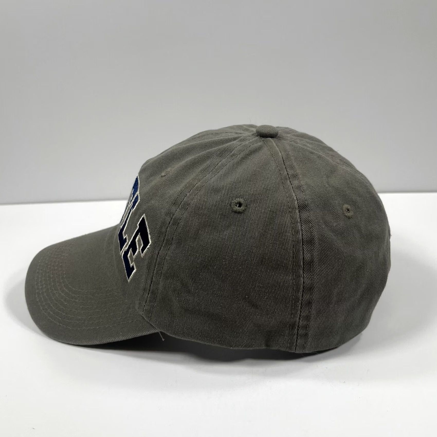 Vintage Fahrenheit Headwear Seattle Hat Baseball Cap Adult Adjustable StrapBack Gray Size ONE SIZE - 4 Thumbnail
