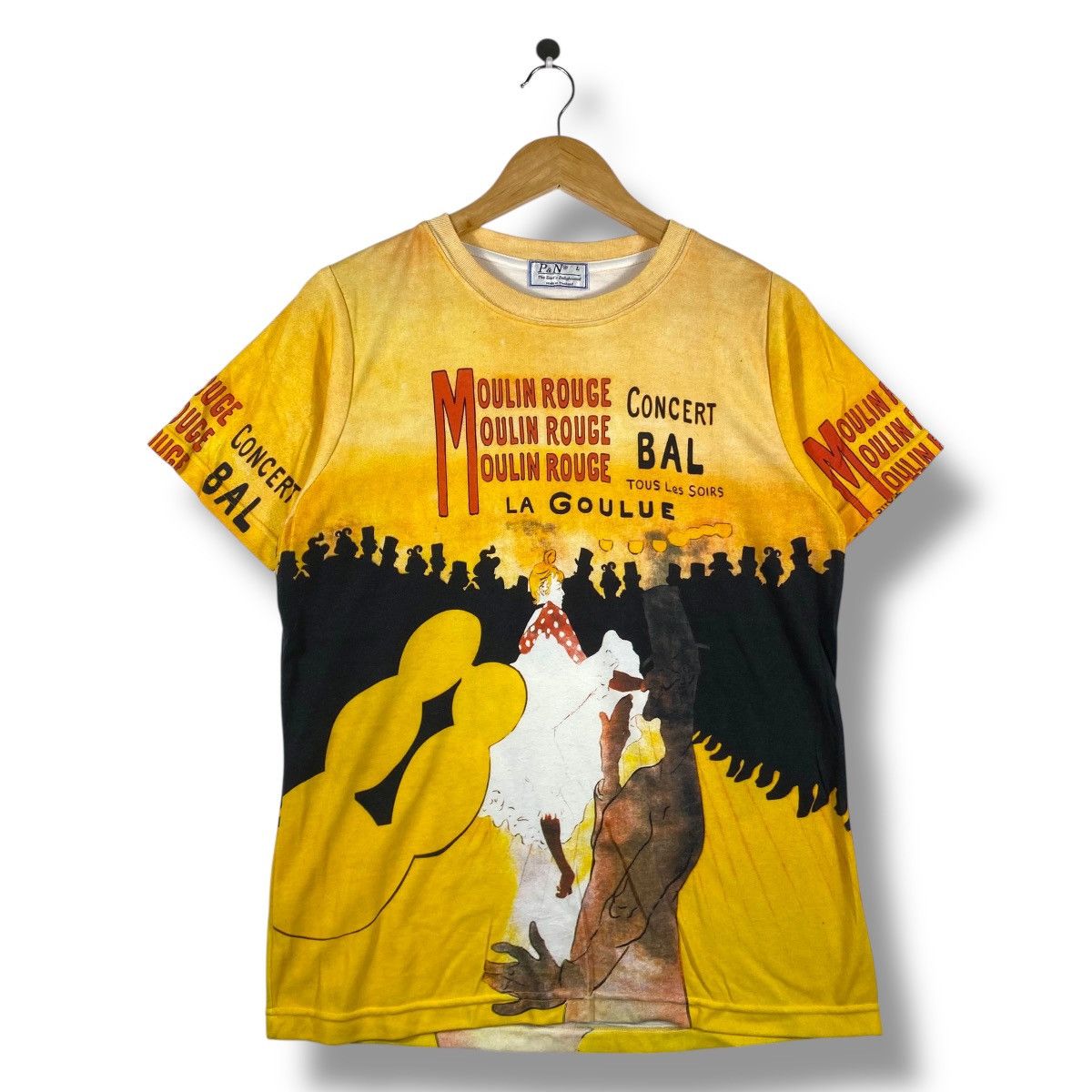 Vintage Vintage 90's MOULIN ROUGE But Life Is Beautiful Art Tee Size US L / EU 52-54 / 3 - 1 Thumbnail