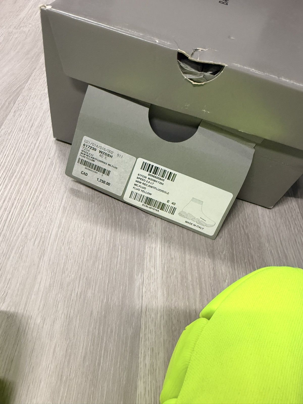 Balenciaga Neon Balenciaga Speed Runner Size US 10 / IT 40 - 4 Thumbnail