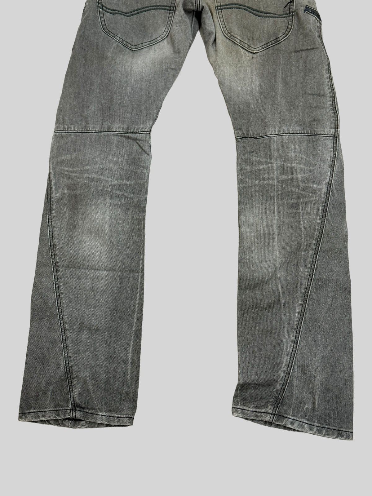 Lee LEE BRAVE COWBOY TWISTED LEG BUCKLE DENIM Size US 30 / EU 46 - 13 Thumbnail