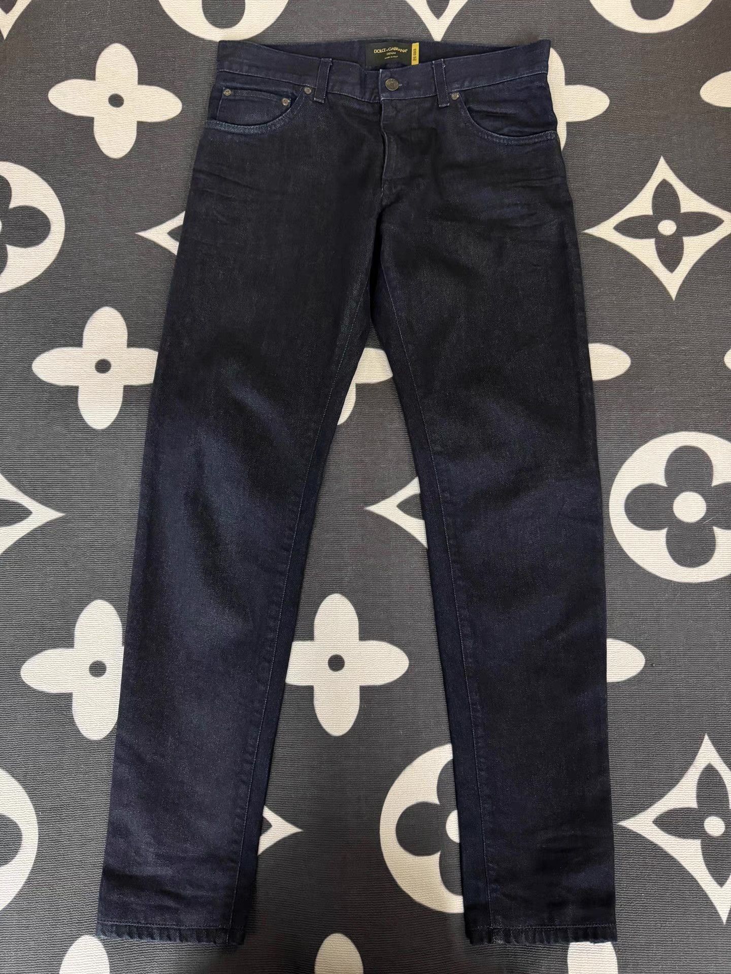 Dolce & Gabbana Dolce & Gabbana Dark Blue Jeans Q10 Size US 32 / EU 48 - 1 Thumbnail