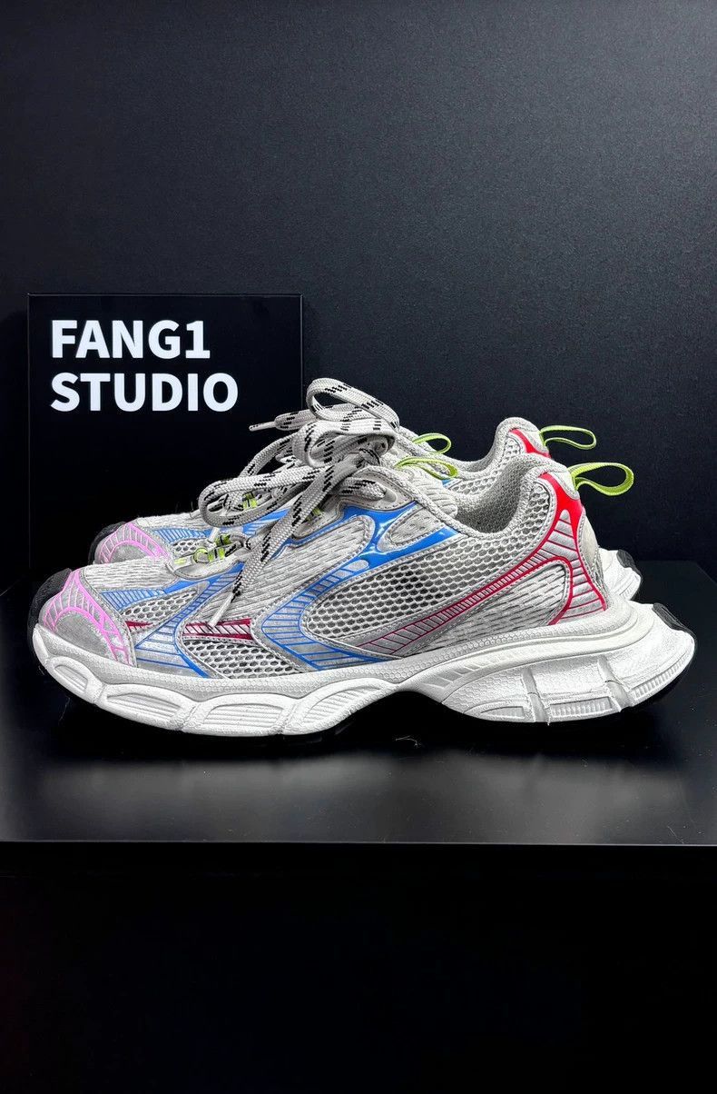 Balenciaga Balenciaga 3xl Rainbow Color White Red Blue Low-Top Sneaker Size US 10 / EU 43 - 4 Thumbnail