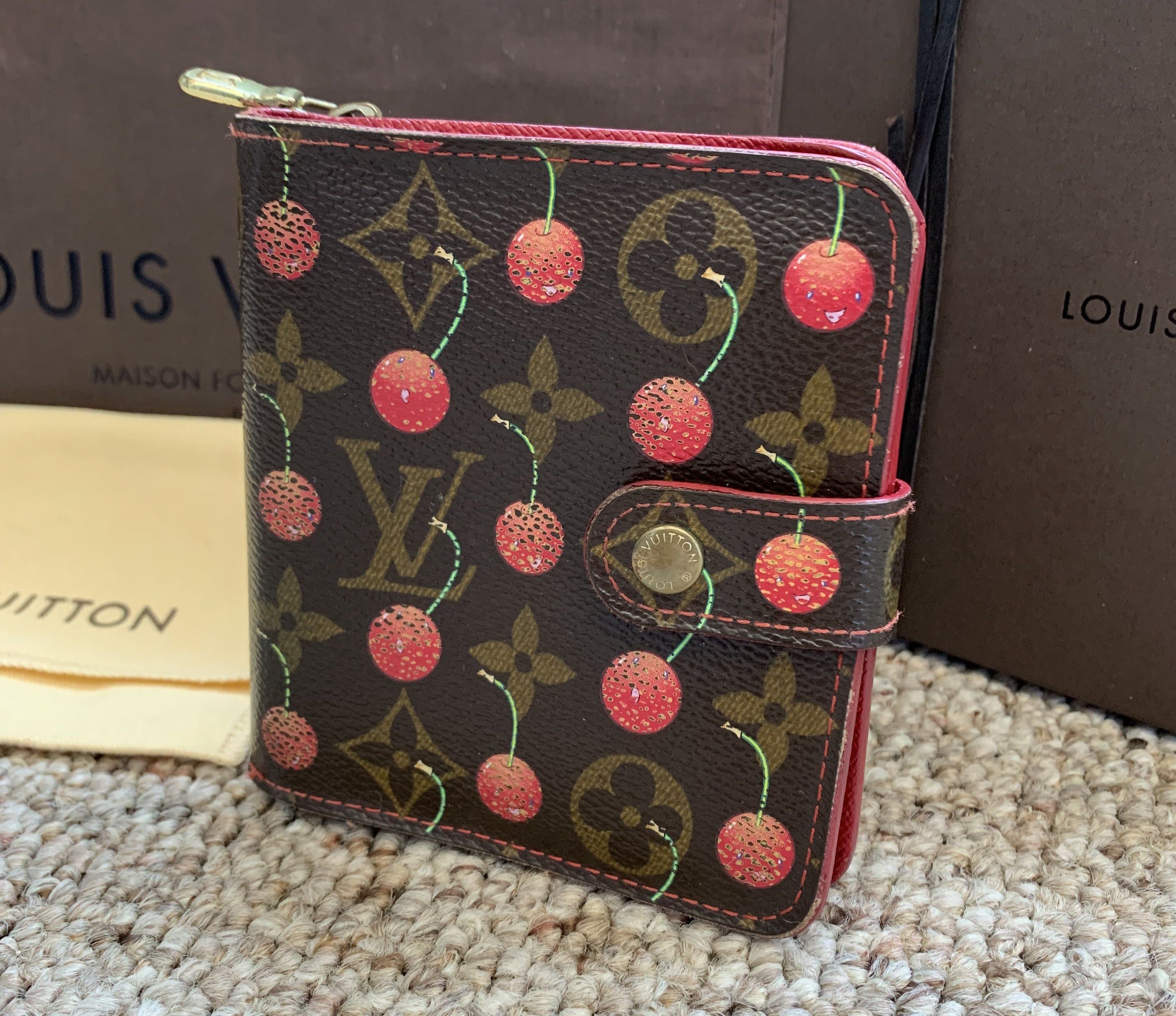 Louis Vuitton × Takashi Murakami S/S 2005 Louis Vuitton x Murakami Cherry Monogram Wallet Size ONE SIZE - 1 Thumbnail