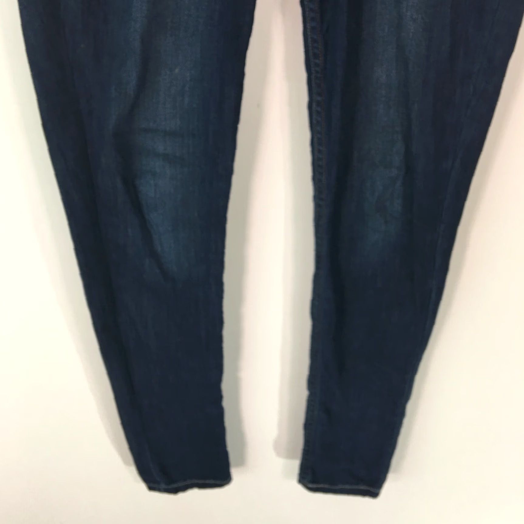 Levi's Levi's Womens Jeans Regular Blue Denim Skinny 29 X 30 Pants Slim 5-Pocket Button Zipper Belt Loops Cotton Polyester Elastane Medium Wash Size 29" - 5 Thumbnail