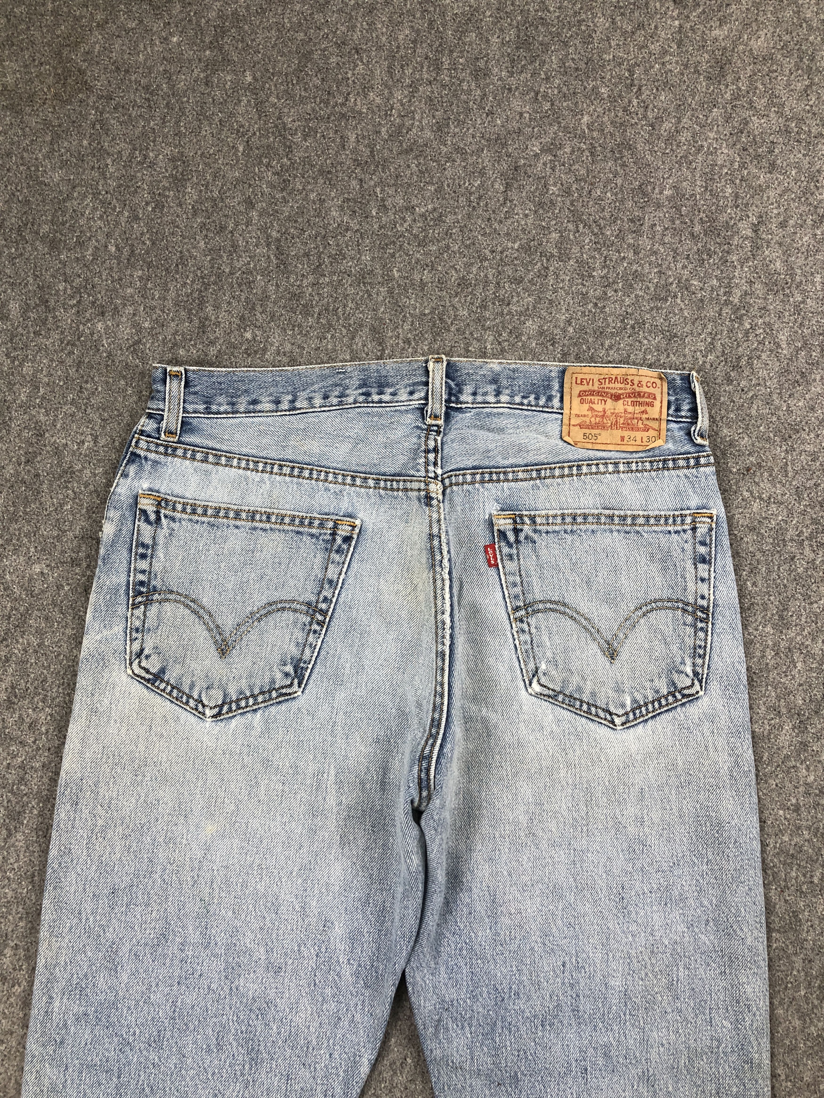 Levi's Vintage Distressed Levis 505 Light Wash Jeans DP2528 Size US 33 - 4 Thumbnail