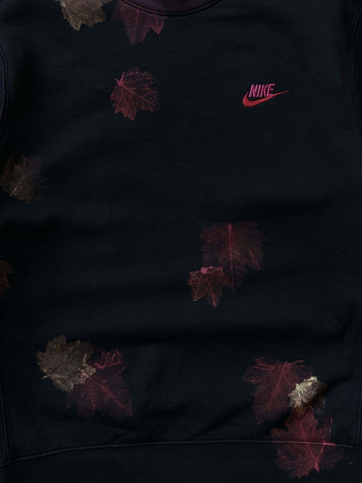 Nike Vintage sweatshirt Nike swoosh custom leaves small Size US S / EU 44-46 / 1 - 3 Thumbnail
