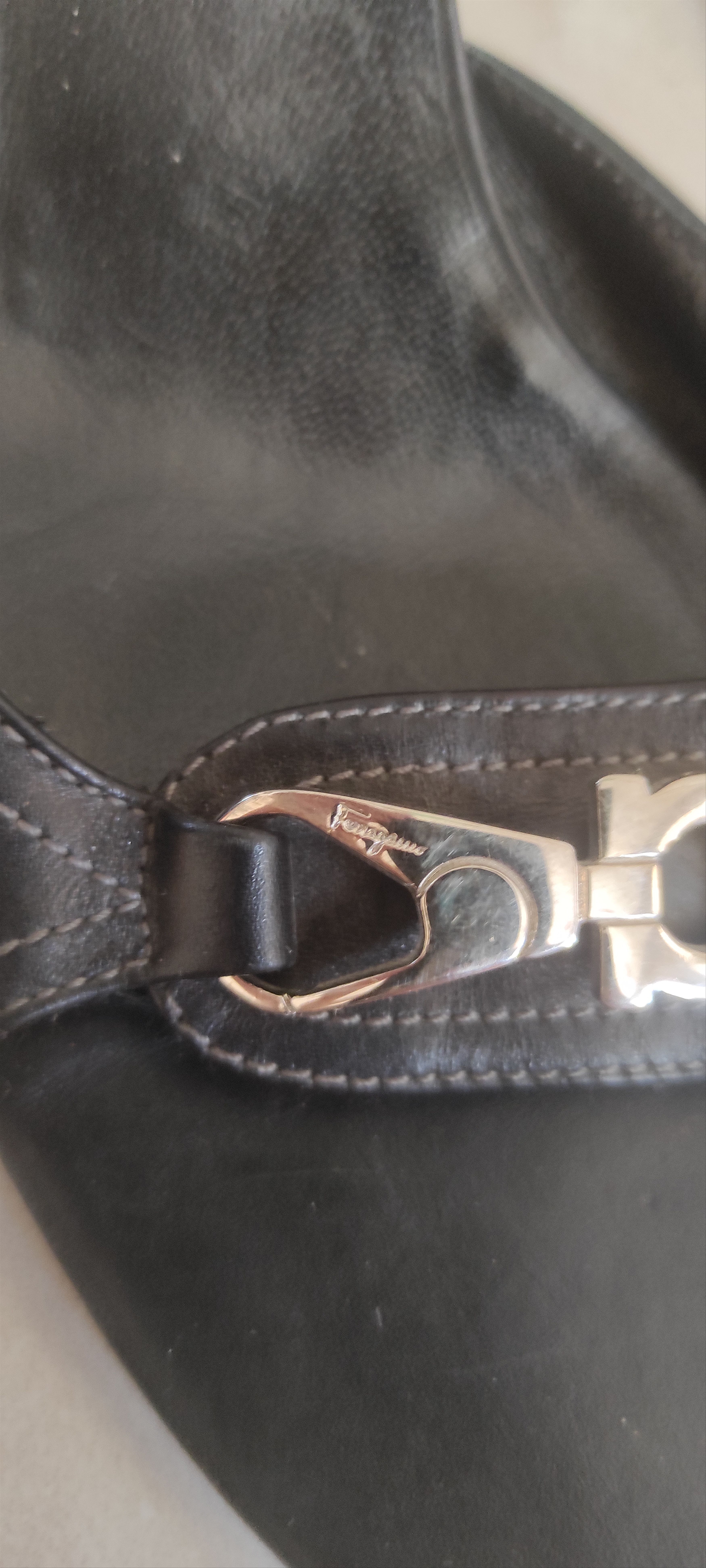 Salvatore Ferragamo Salvatore Ferragamo Black Strap Leather Sandals Size US 8 / IT 38 - 5 Thumbnail