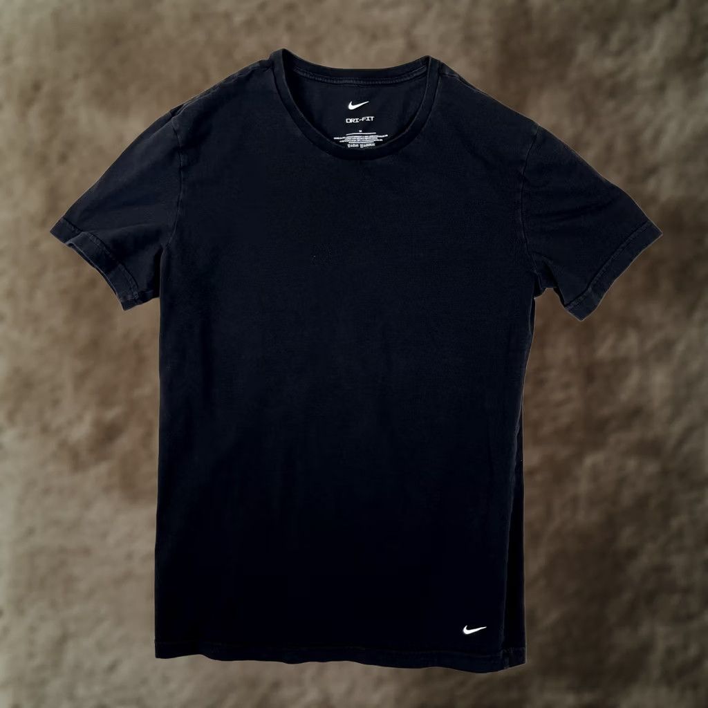 Nike Nike Dri-FIT Shirt Women’s Medium Black Short Sleeve Athletic Training Running Size M / US 6-8 / IT 42-44 - 1 Thumbnail