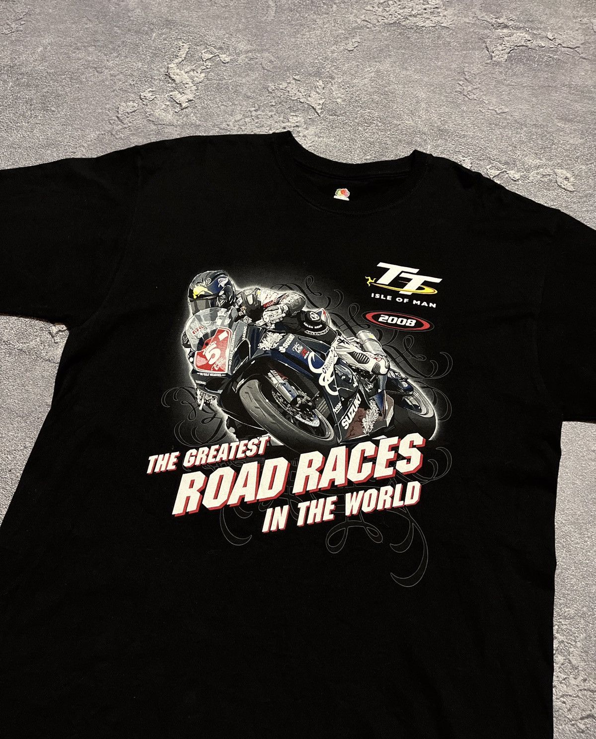 Honda × Yamaha Vintage 2008 Isle of Man The World Greates Suzuki Racing Tee Size US XL / EU 56 / 4 - 3 Thumbnail