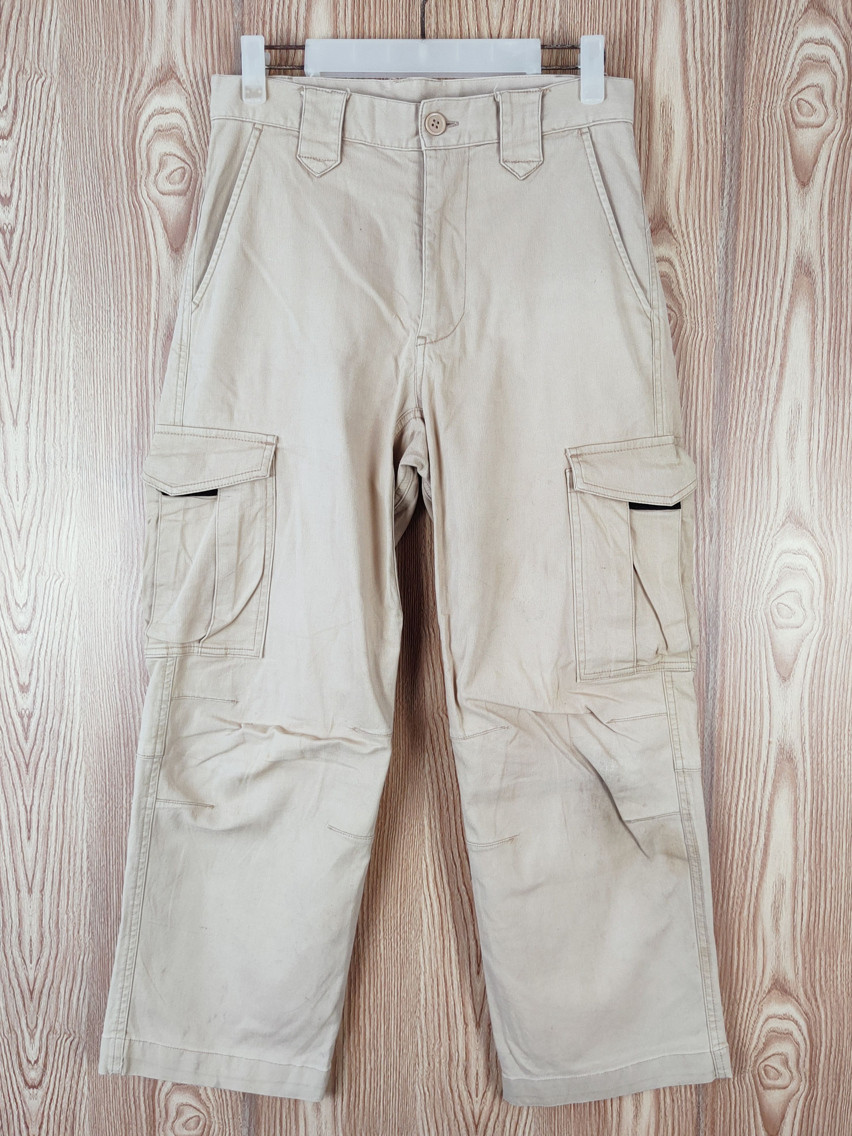 Japanese Brand Japanese Brand Beige Multipocket Tactical Cargo Pants #W454 Size US 29 - 1 Thumbnail