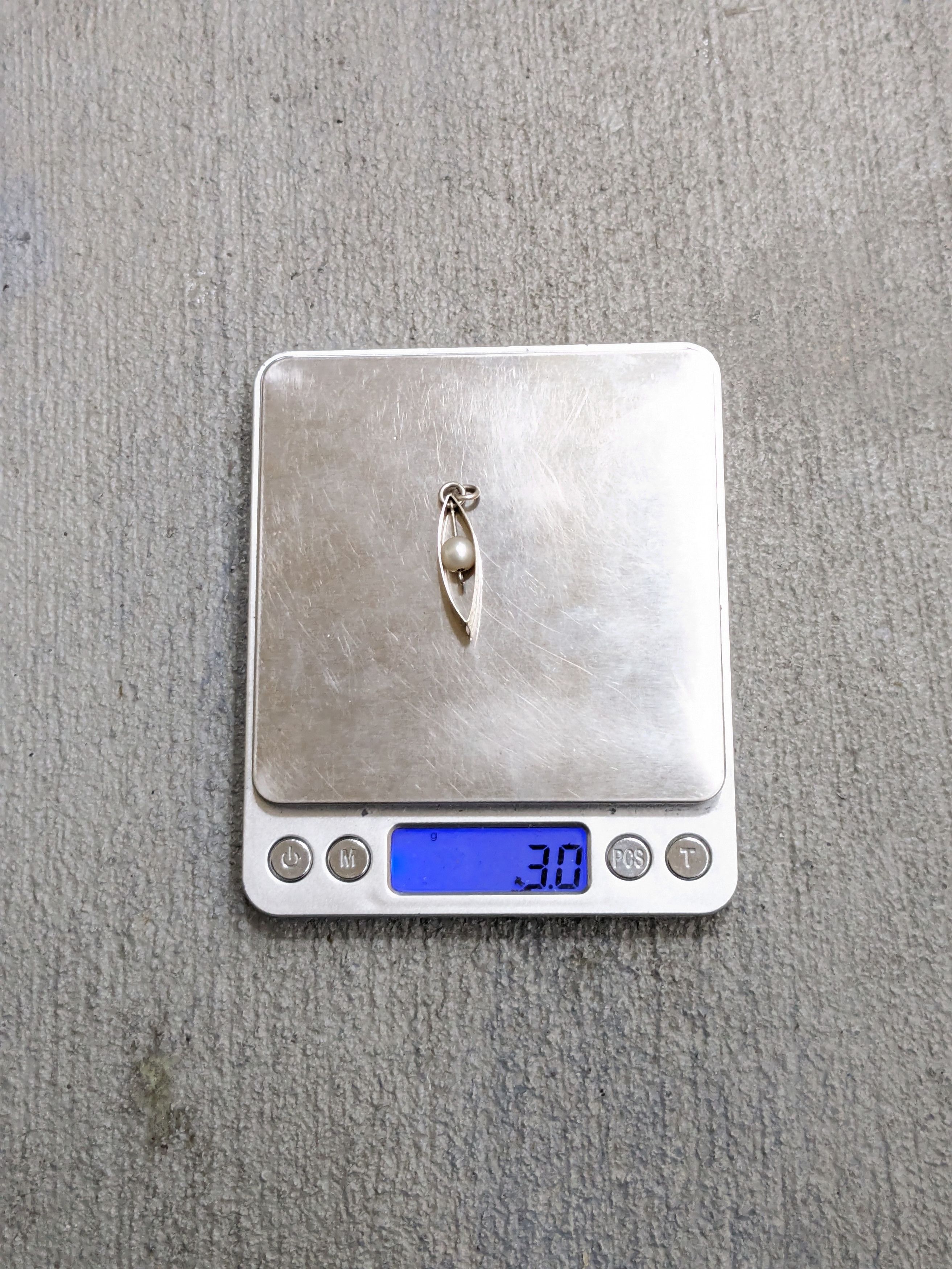 Jewelry Vintage Sterling Silver Pendant Pearl Modern Avant Garde Size ONE SIZE - 9 Thumbnail