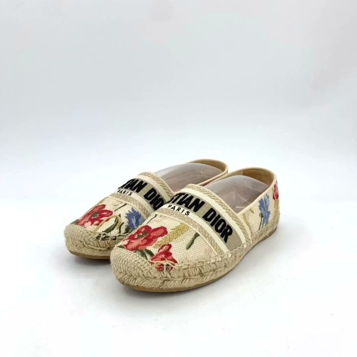 Dior Christian Dior Floral Embroidered Slip-On Fisherman Shoes Size US 6 / IT 36 - 1 Thumbnail