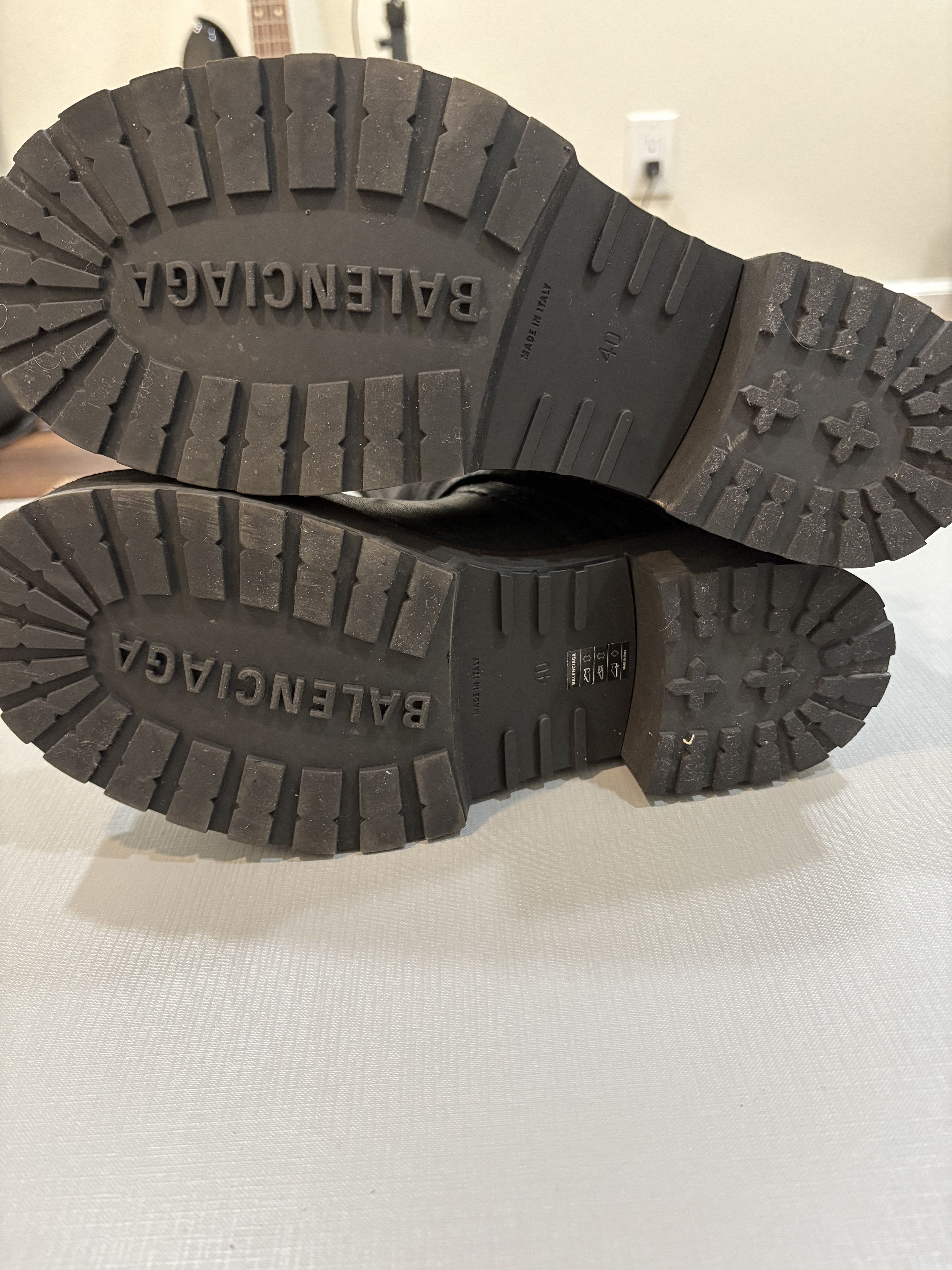 Balenciaga Black Leather Venom Boots with box Size US 7 / EU 40 - 4 Thumbnail