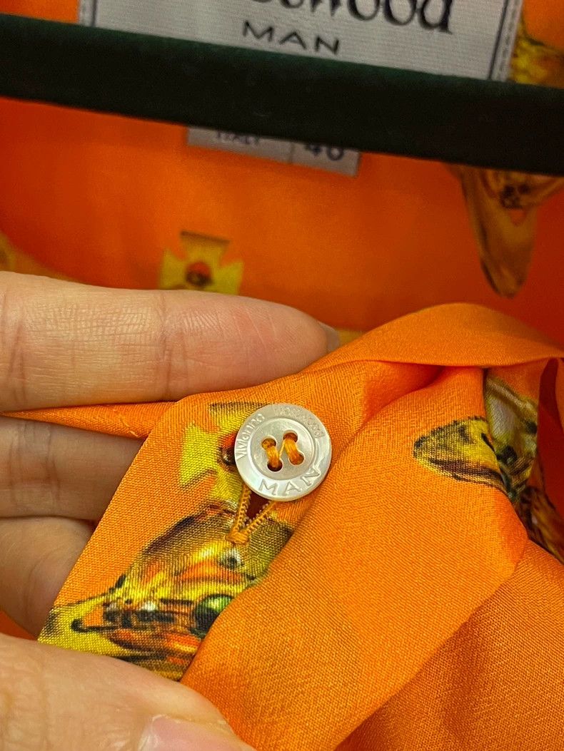 Vivienne Westwood Vivienne Westwood Saturn 3D printed shirt Size L / US 10 / IT 46 - 5 Thumbnail