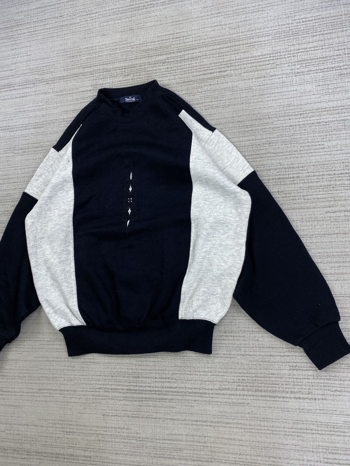 Designer × Japanese Brand × Vintage Vintage 90s Timingtime Authentic Native Style Sweatshirt Size US M / EU 48-50 / 2 - 4 Thumbnail