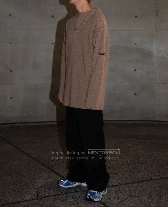 Balenciaga Balenciaga Letter Logo Fake Two-Piece Knit Sweater T-Shirt Size US M / EU 48-50 / 2 - 8 Thumbnail
