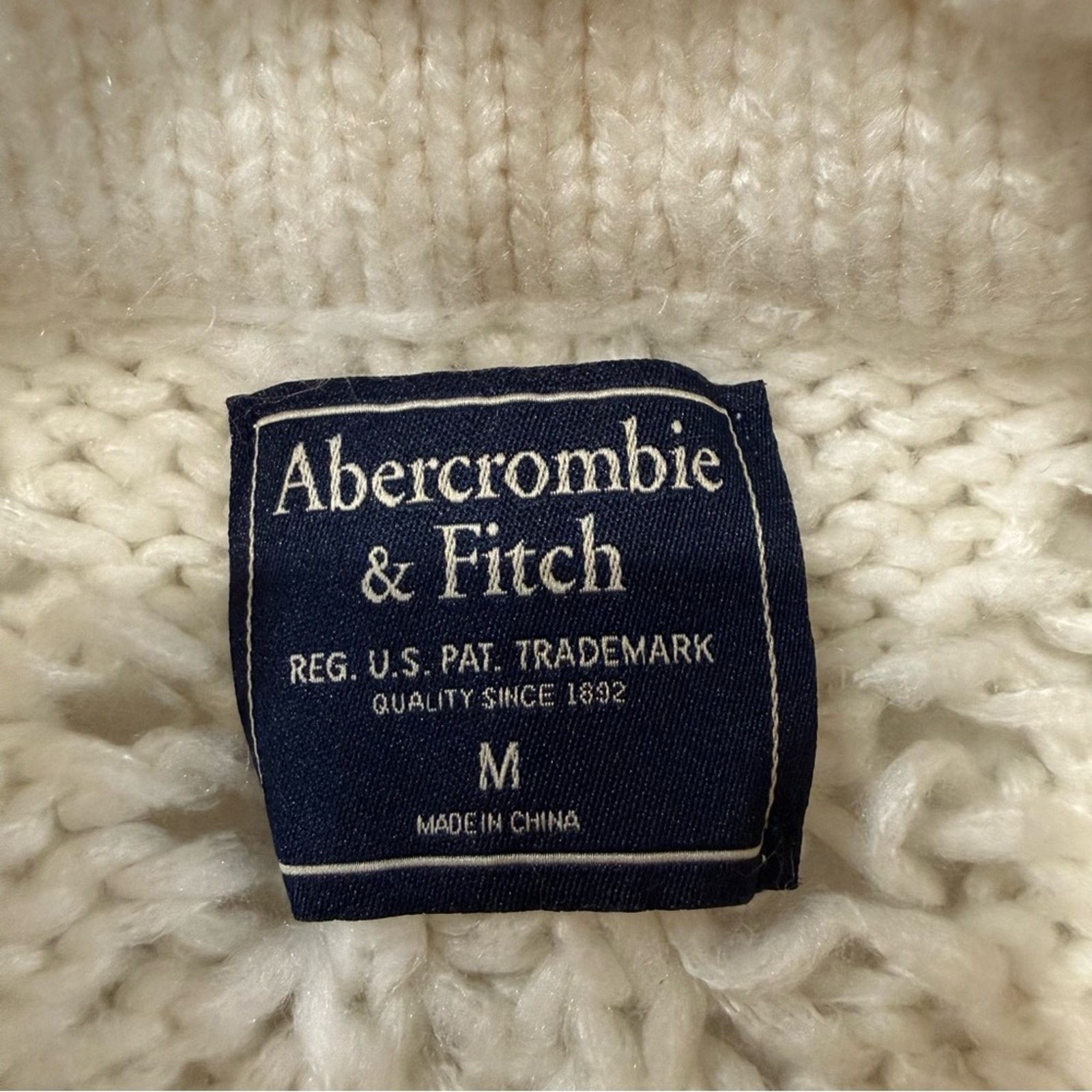 Abercrombie & Fitch Abercrombie & Fitch Chunky Cable Knit Sweater Womens Medium Size M / US 6-8 / IT 42-44 - 6 Thumbnail