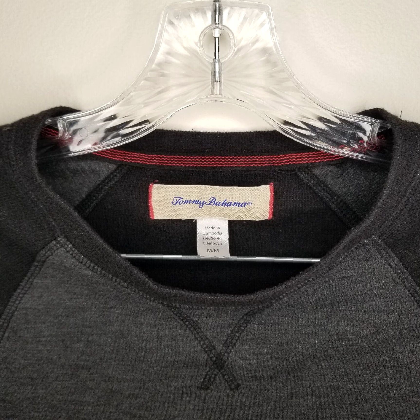 Tommy Bahama Tommy Bahama Pullover Shirt Men Size M Gray Long Sleeve Sweater Show Long Sleeve Top Modern Casual Christmas Resortwear Size US M / EU 48-50 / 2 - 3 Thumbnail