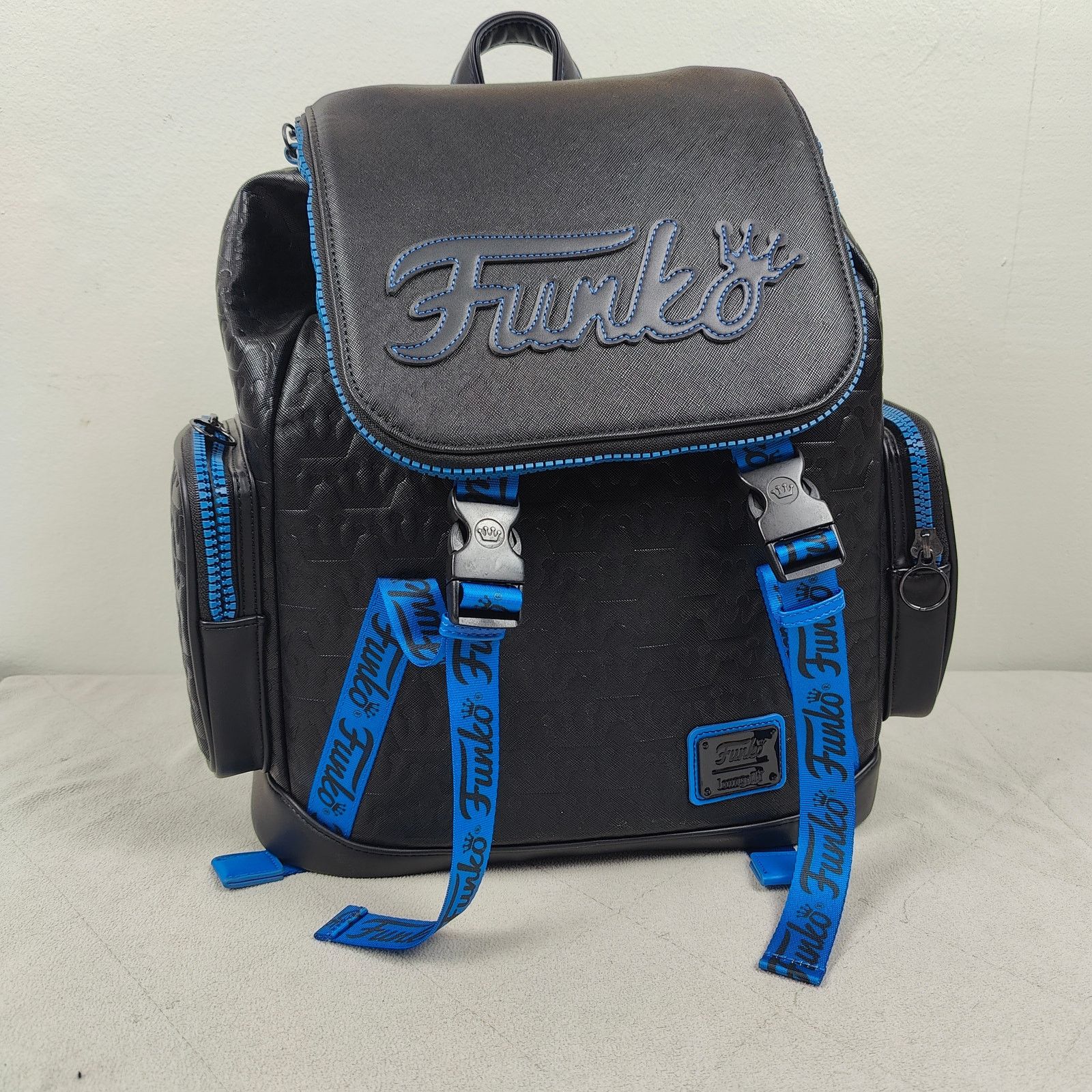 Other Loungefly Funko Logo Flap Backpack NWT Black Blue Size ONE SIZE - 1 Thumbnail