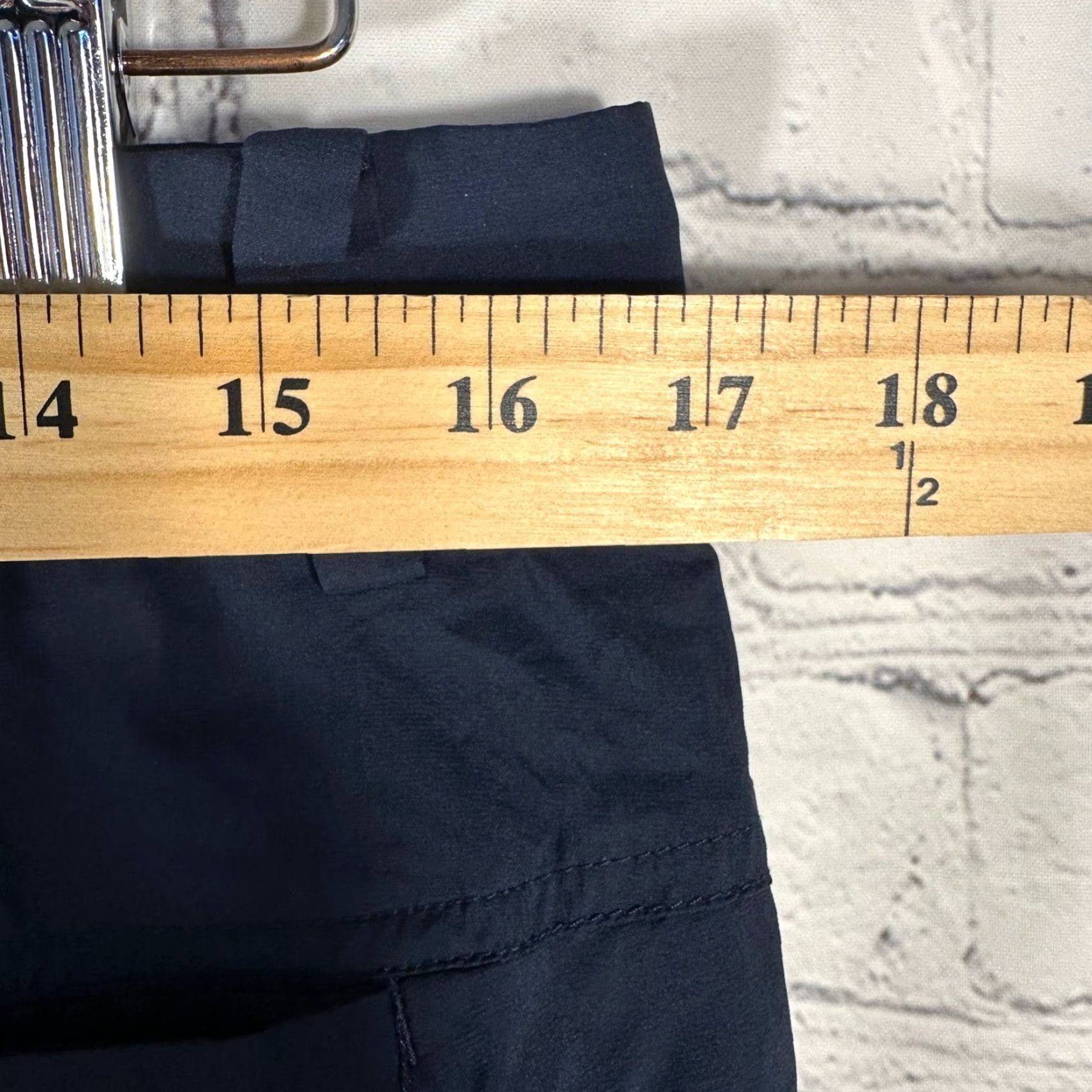 Lululemon Lululemon Commission Shorts Mens 32 Blue Chino 9 Inseam LM7A03S Size US 34 / EU 50 - 5 Thumbnail