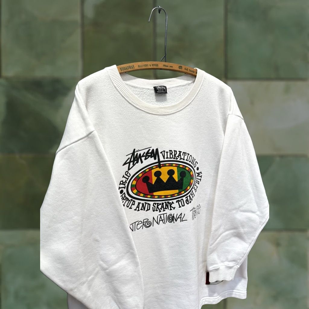 Vintage VINTAGE Stussy Sweatshirt 80s White Men XL Irie Vibrations International Pullover Boys/Mens? Size US XL / EU 56 / 4 - 1 Thumbnail