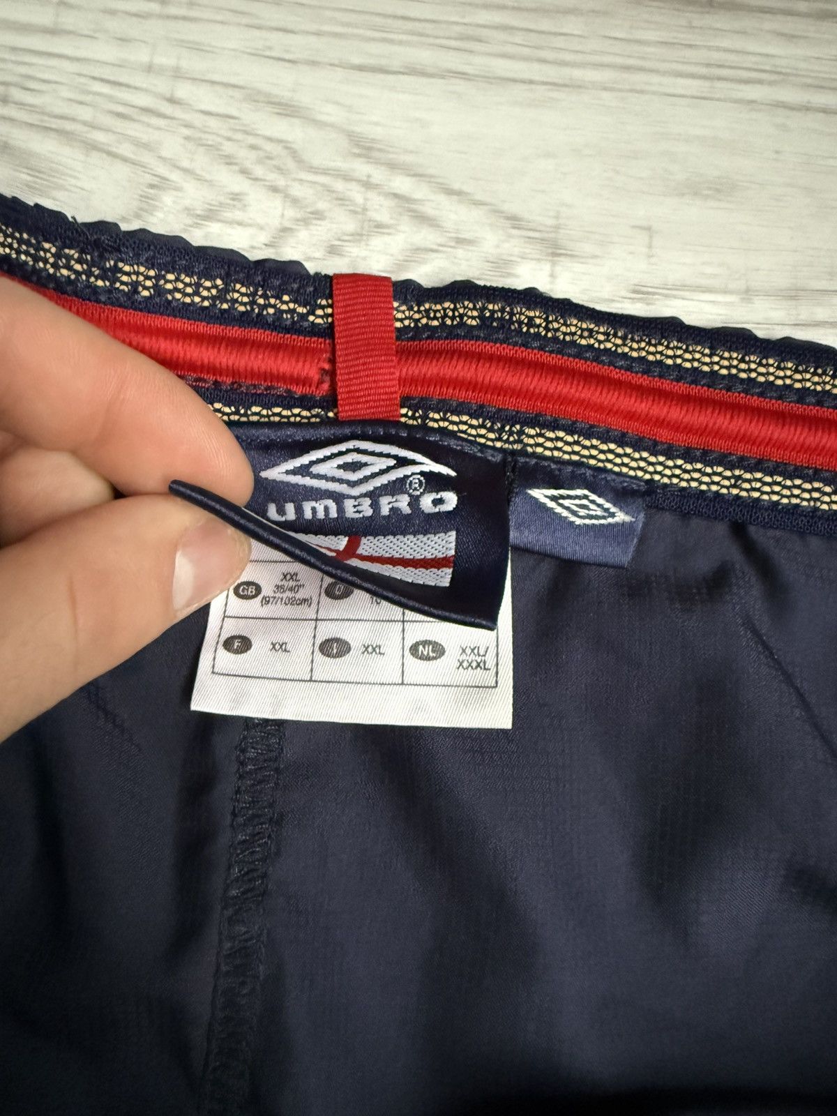 Umbro × Vintage Vintage umbo England Soccer Jersey Shirt 00’s #1 Size US 38 / EU 54 - 4 Thumbnail