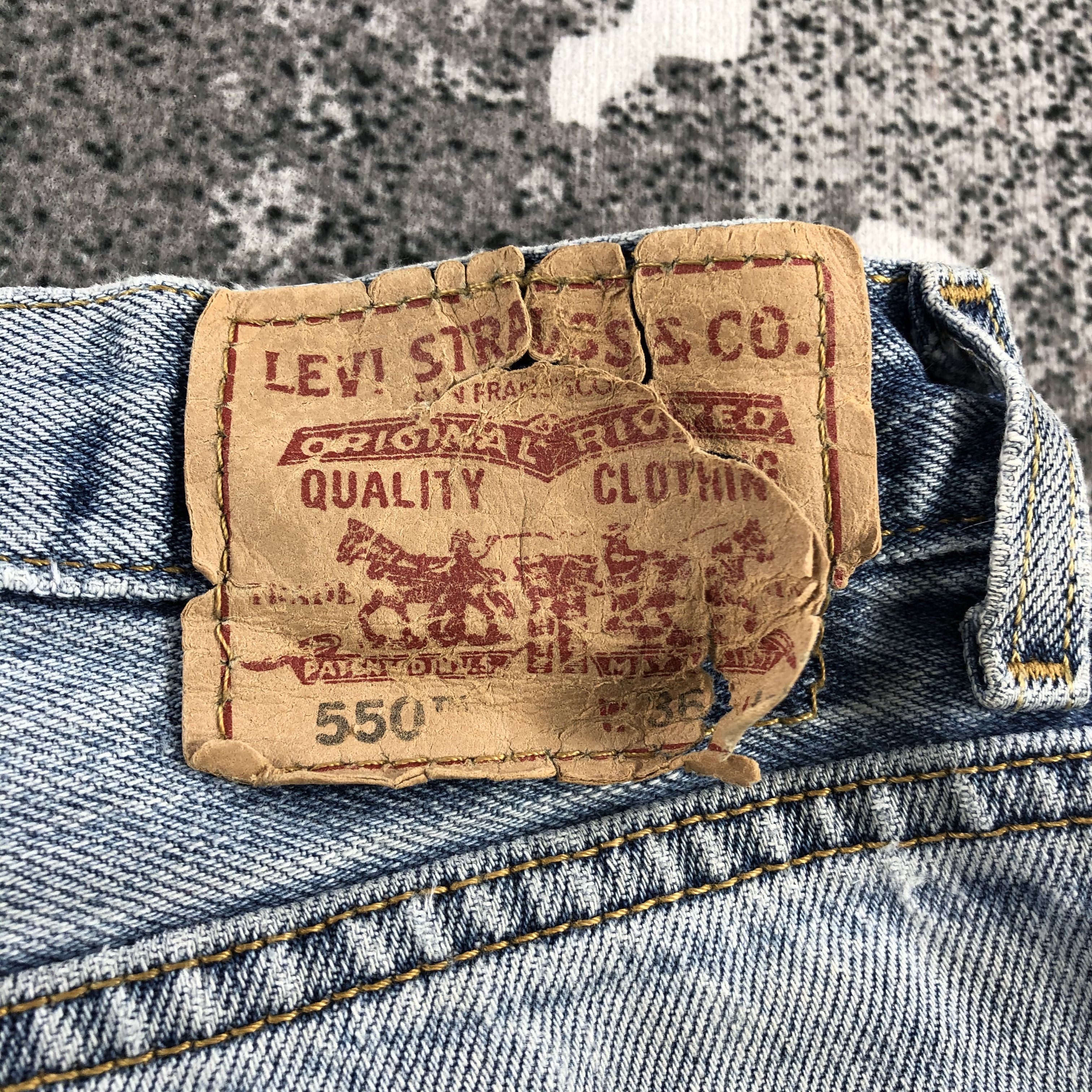 Levi's Vintage Levi's 550 Jeans Medium Wash Denim KJ992 Size US 36 / EU 52 - 5 Thumbnail