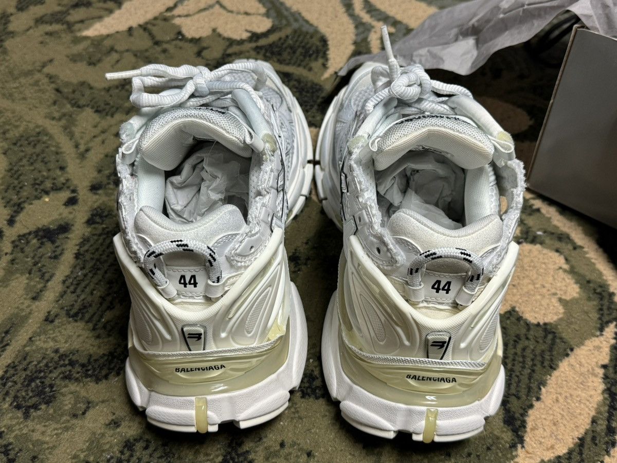 Balenciaga Balenciaga Runner Shoes White Size US 11 / EU 44 - 4 Thumbnail