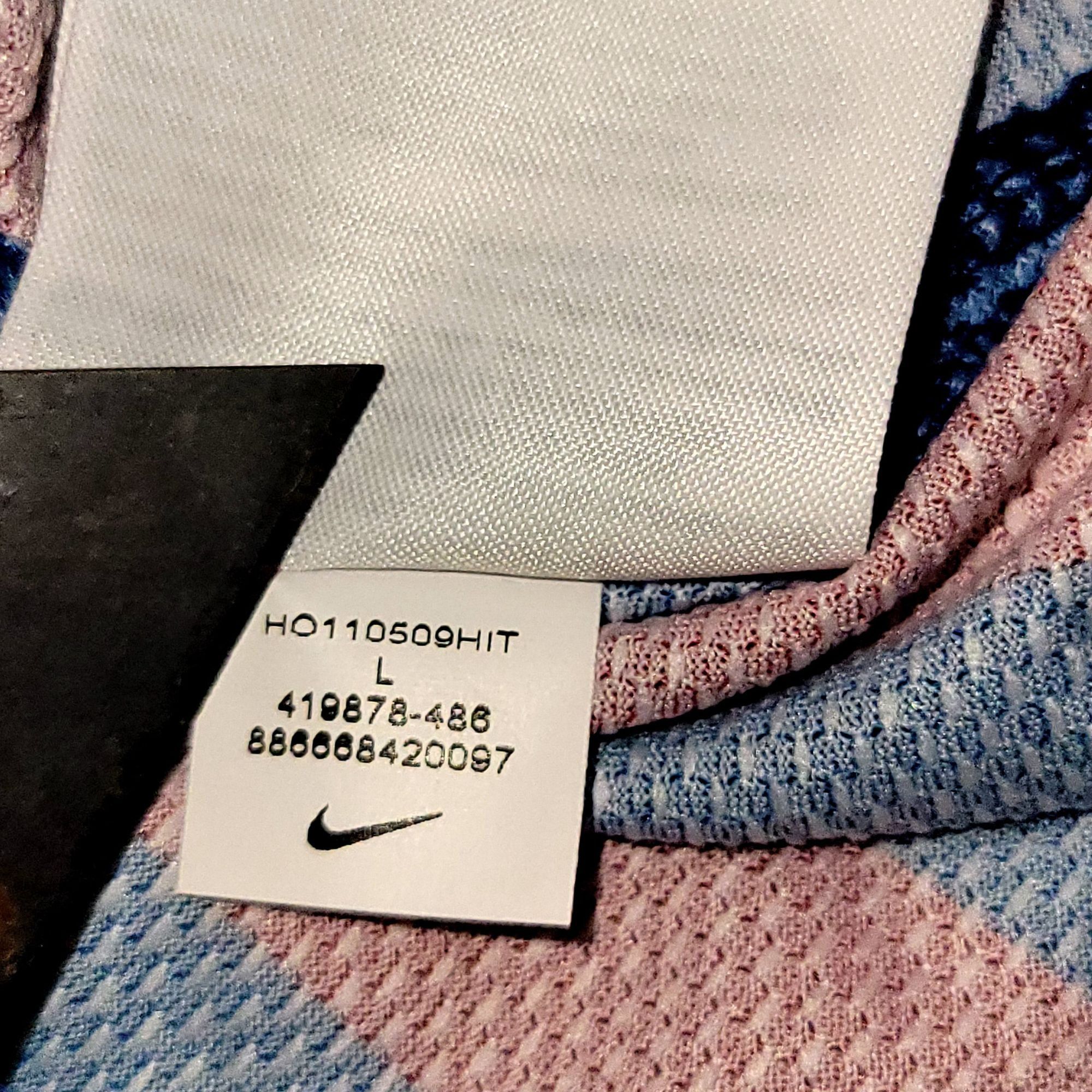 Nike Messi Barcelona 2011 2012 Long Sleeve Soccer Jersey Shirt L Size US L / EU 52-54 / 3 - 8 Thumbnail