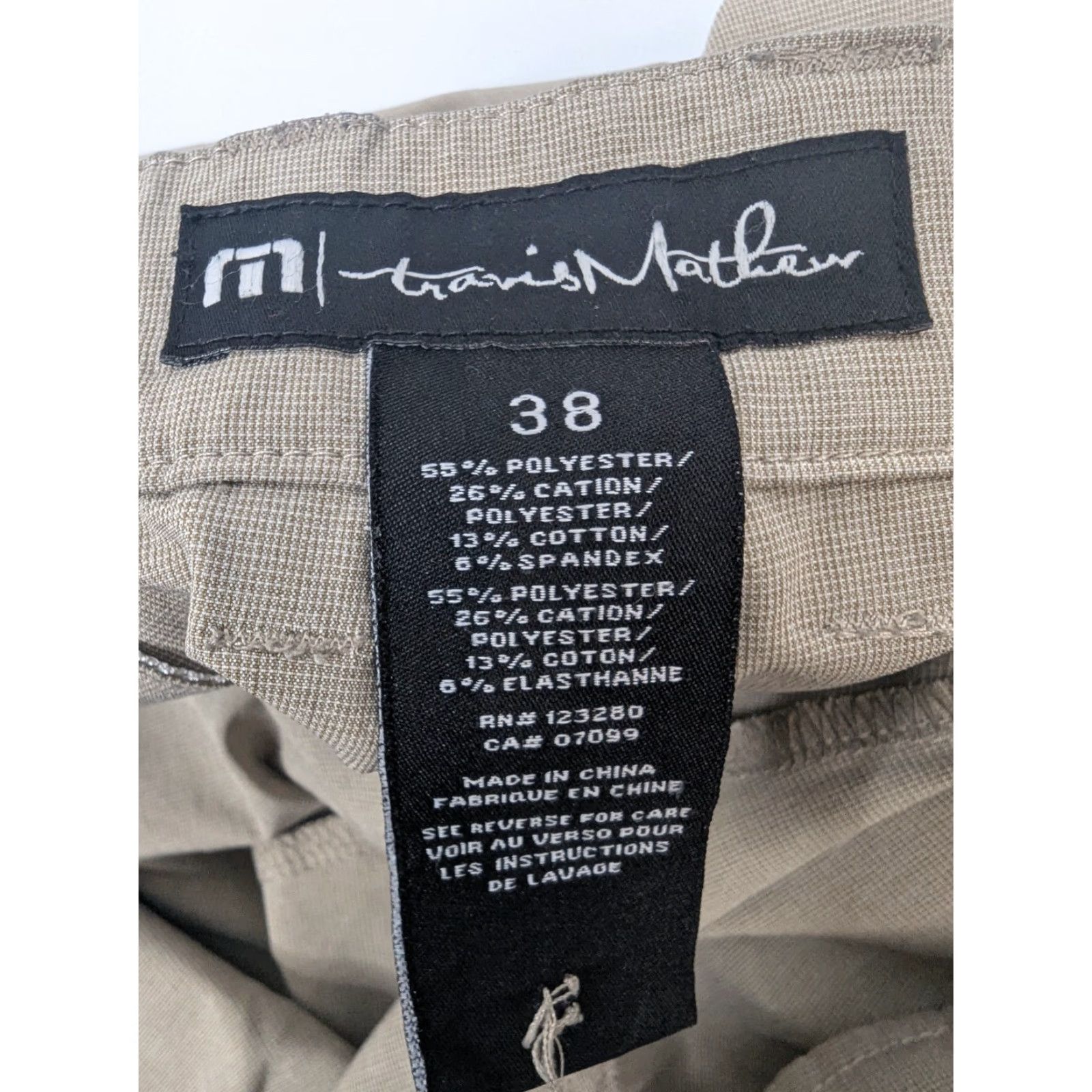 TravisMathew Travis Matthew Shorts Mens 38 Tan Taupe Lightweight Stretch Chino Golf Casual Travel Workwear Summer MENS Size US 38 / EU 54 - 7 Thumbnail