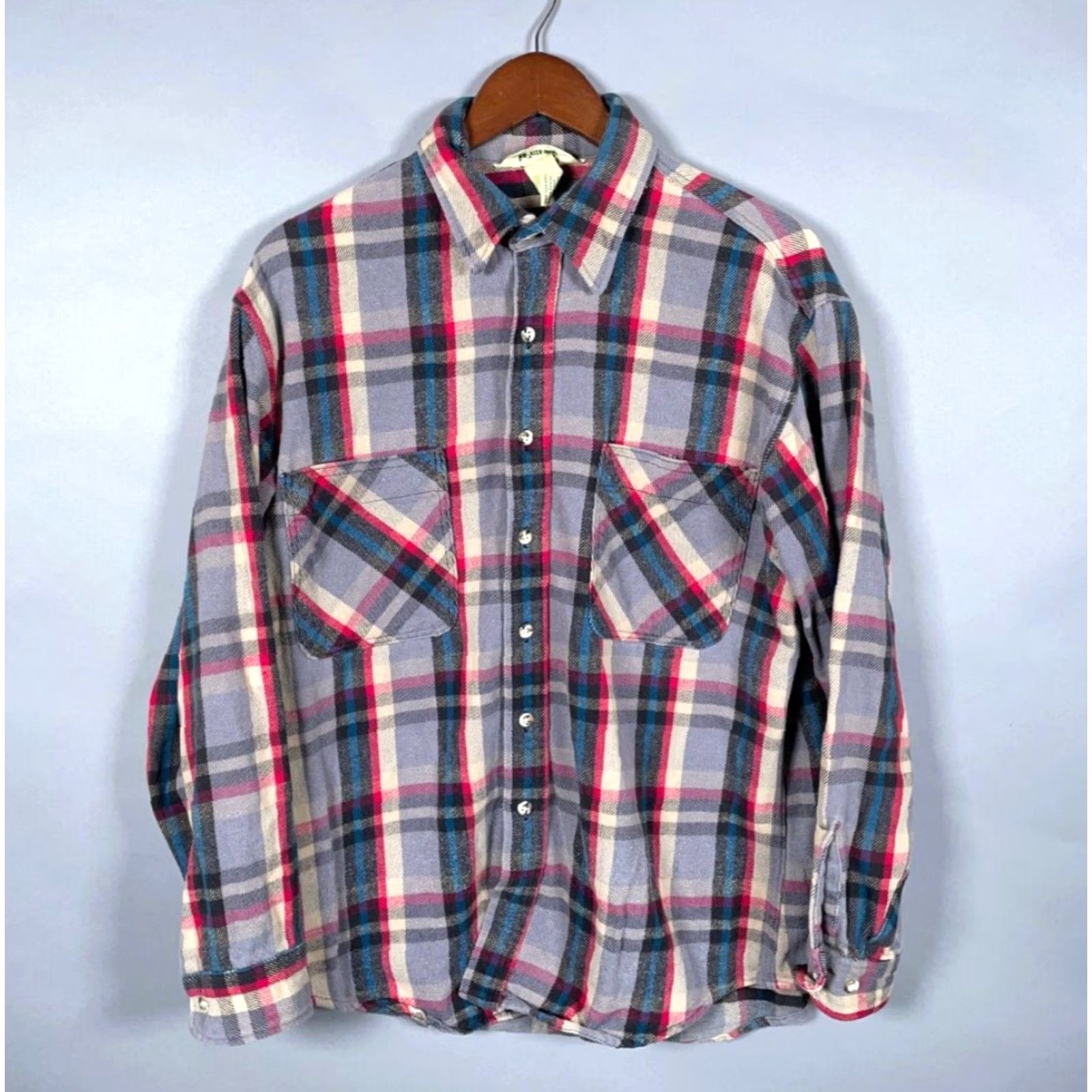 Vintage VINTAGE St. John's Bay 90s Flannel Shirt Adult Large Gray Red Plaid Grunge Workwear Mens Size US L / EU 52-54 / 3 - 2 Thumbnail