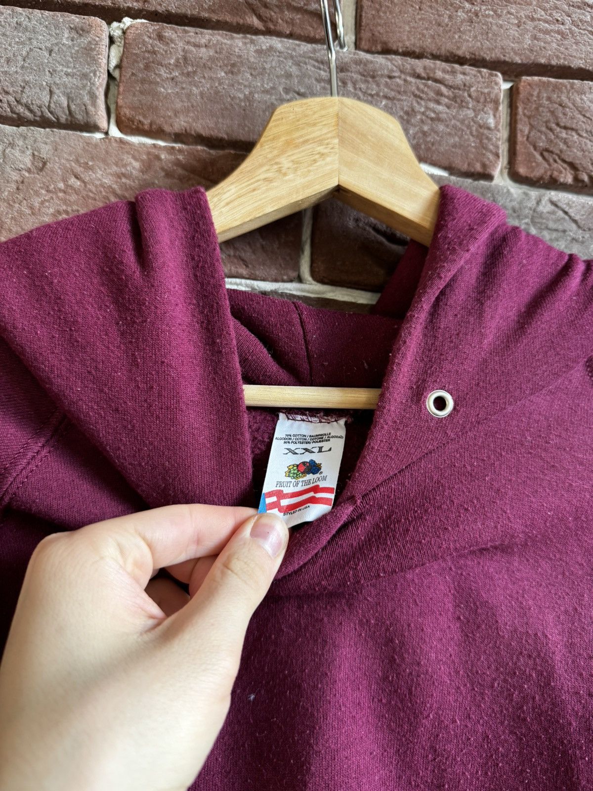 Fruit Of The Loom Rare 90s Burgundy Screen Stars FOTL Blank Hoodie XXL Size US XXL / EU 58 / 5 - 5 Thumbnail