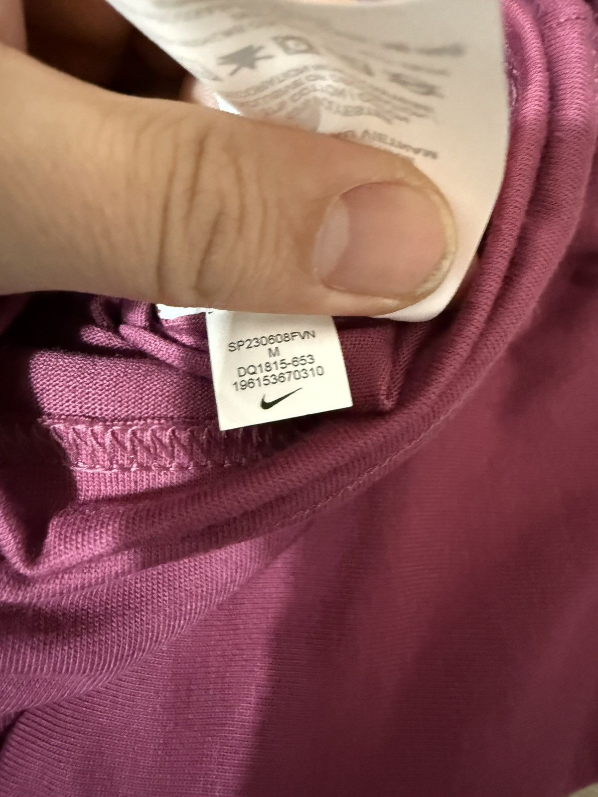 Nike ACG Nike ACG "Lungs" T-Shirt Fuchsia Size US M / EU 48-50 / 2 - 5 Thumbnail