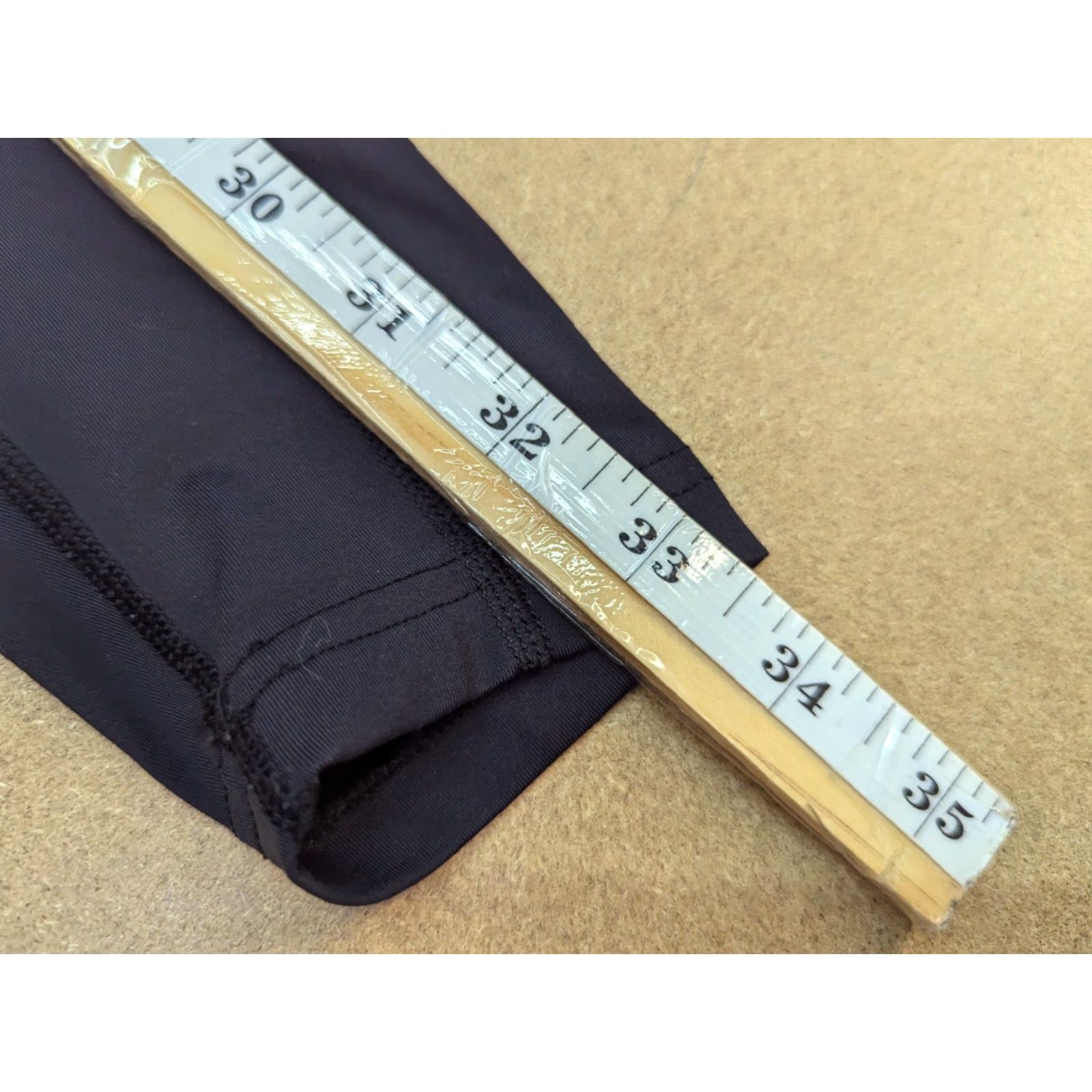 2XU 2XU Womens Track Pants M Stretch Elastic Waist Compression Black Sports Pants Womens M Black Compression Track Pants Size 32" / US 10 / IT 46 - 6 Thumbnail
