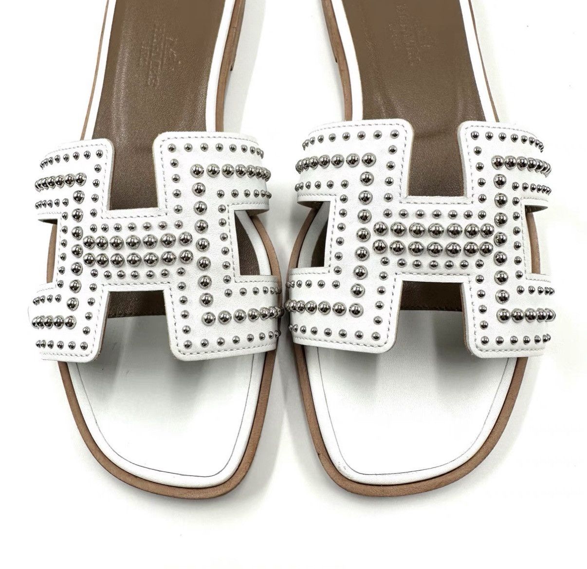 Hermes Hermes Studded H White & Brown Sandals K12 Size US 6 / IT 36 - 6 Thumbnail