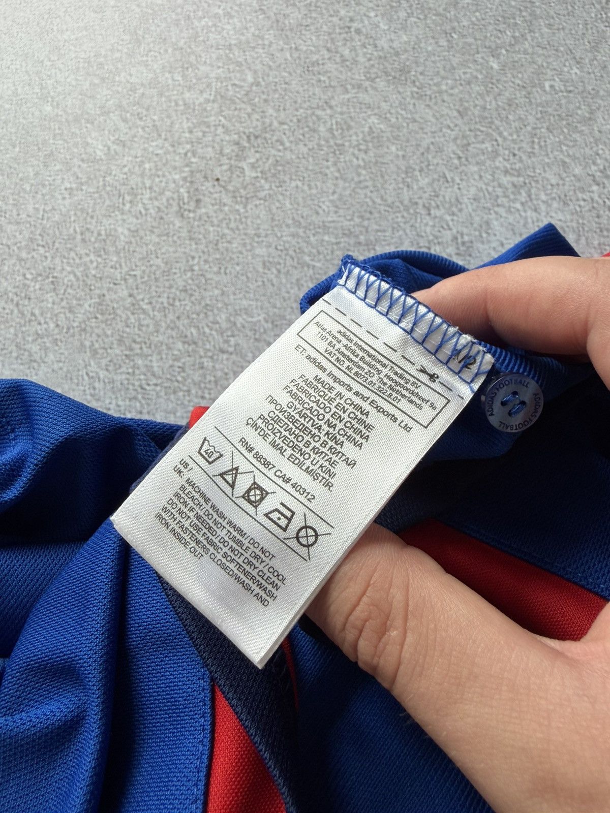 Adidas Adidas Manchester United Blue Red Football Soccer Jersey Size US S / EU 44-46 / 1 - 11 Thumbnail