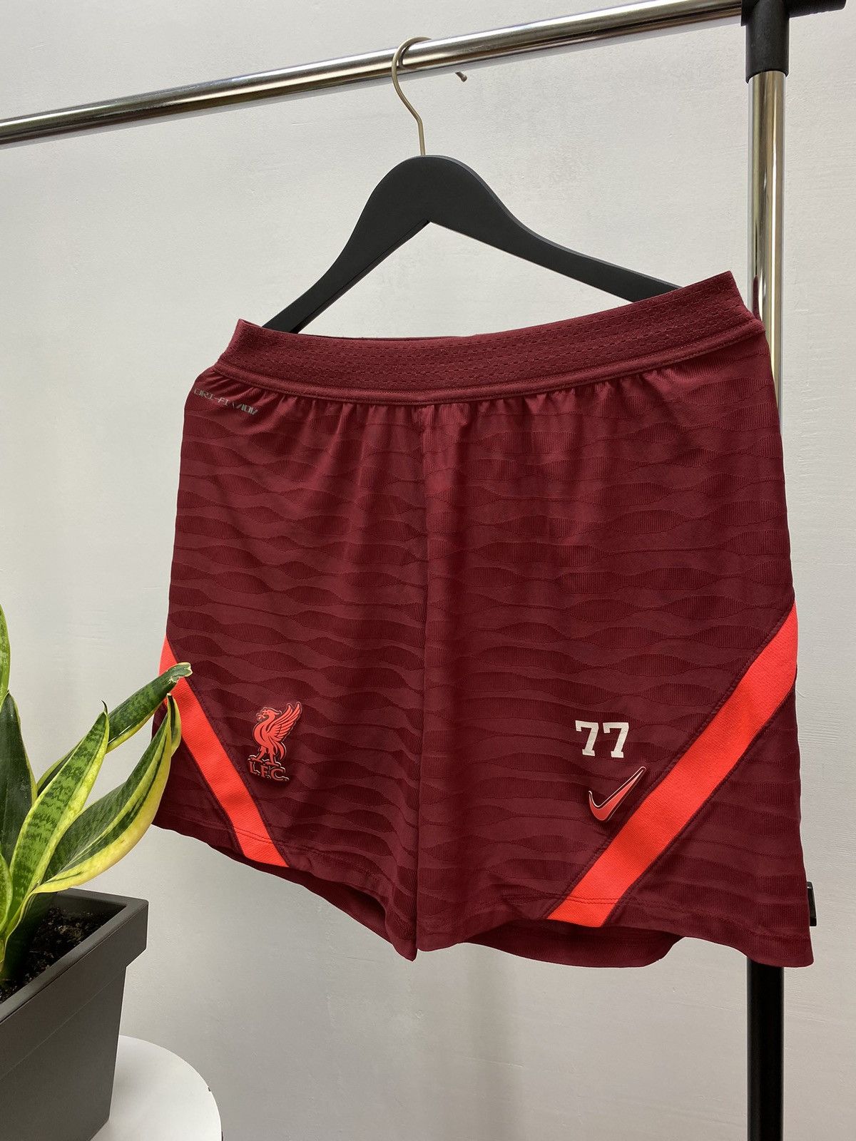 Nike Nike Liverpool 2021 2022 #77 James Norris Match Shorts Size US 34 / EU 50 - 2 Thumbnail