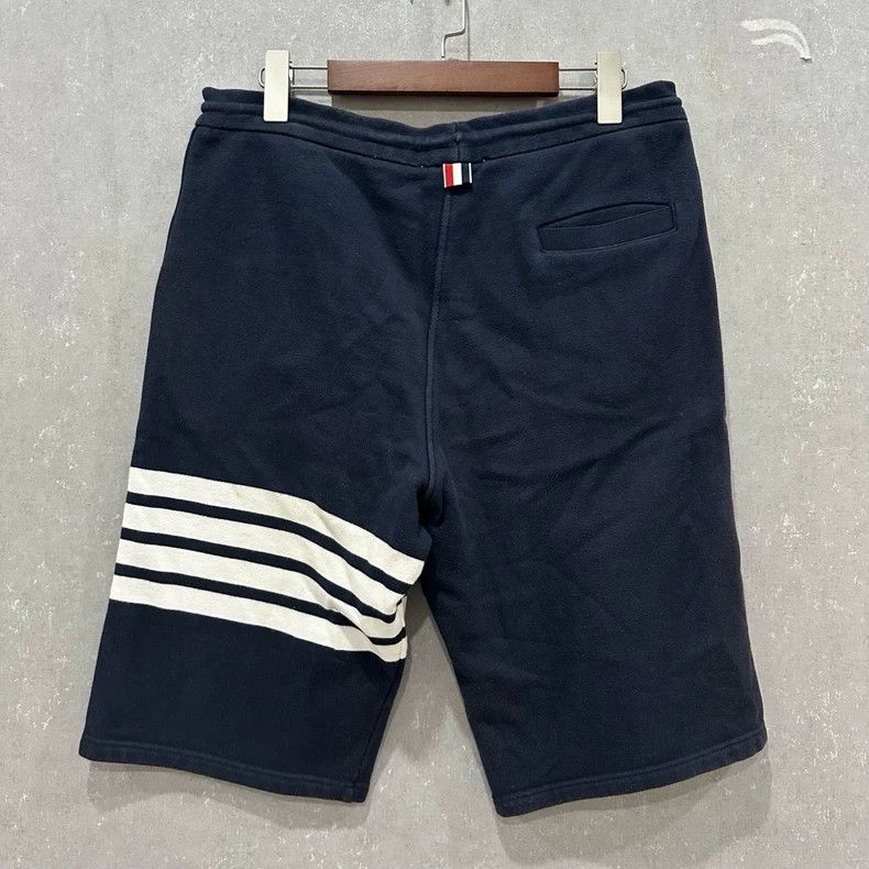 Thom Browne Thom Browne size3 Blue and green shorts Size US 27 - 2 Thumbnail