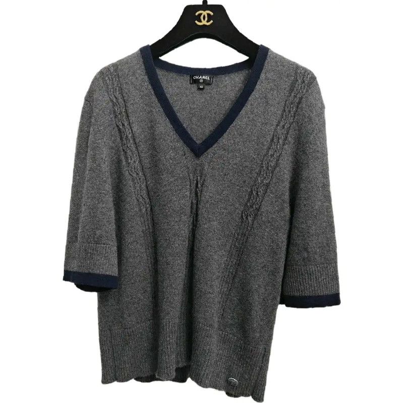 Chanel Gray Cashmere V-Neck Sweater 0089