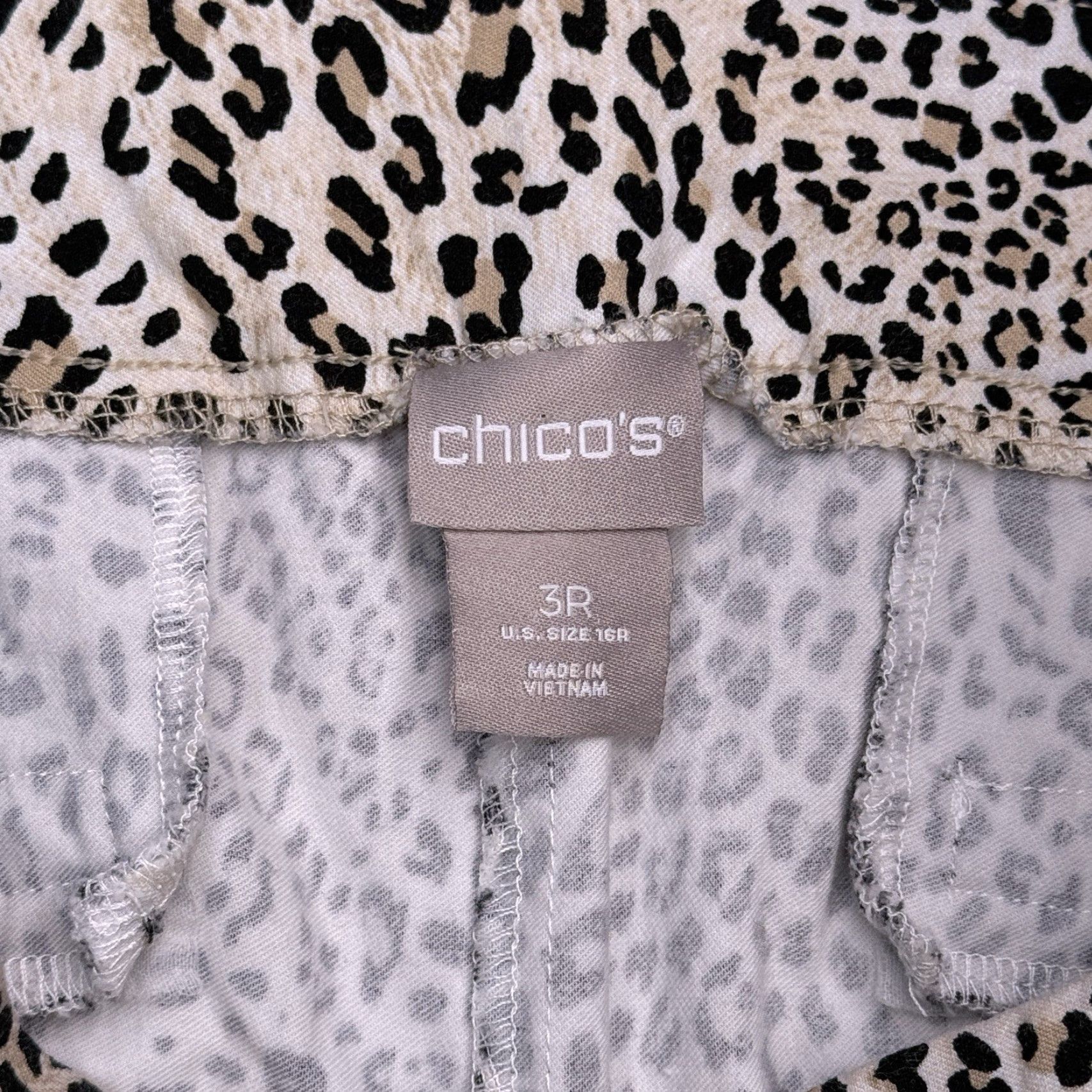 Vintage Chicos Pants Ankle Women 3R Leopard High Rise Stretch Brown Regular Inseam 27 Fall Spring Summer Winter City Straight High Rise Stretch Size 26" / US 2 / IT 38 - 4 Thumbnail